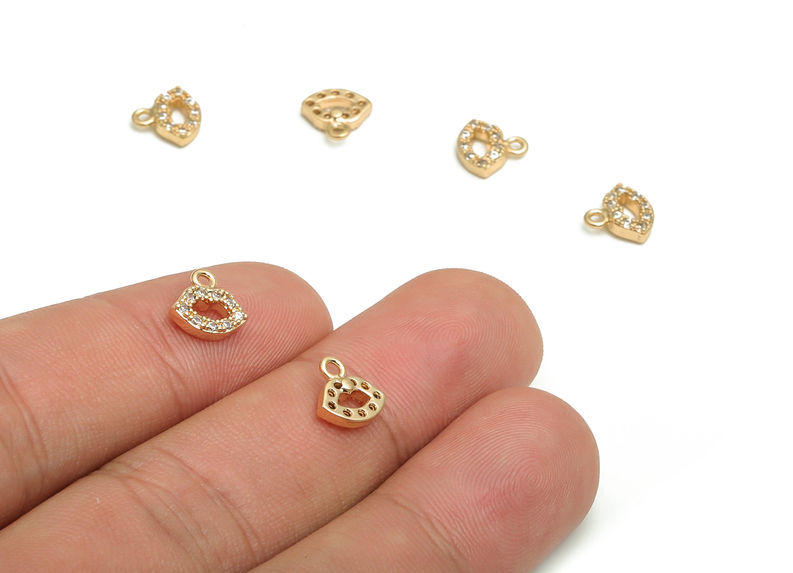 Brass Lips Earring Charms With Zircons - Gold Lips Pendant - 18K Real Gold Plated Brass - Jewelry Supplies - 8.12x7.95x2.29mm - RGP4106 - DOMEDBAZAAR