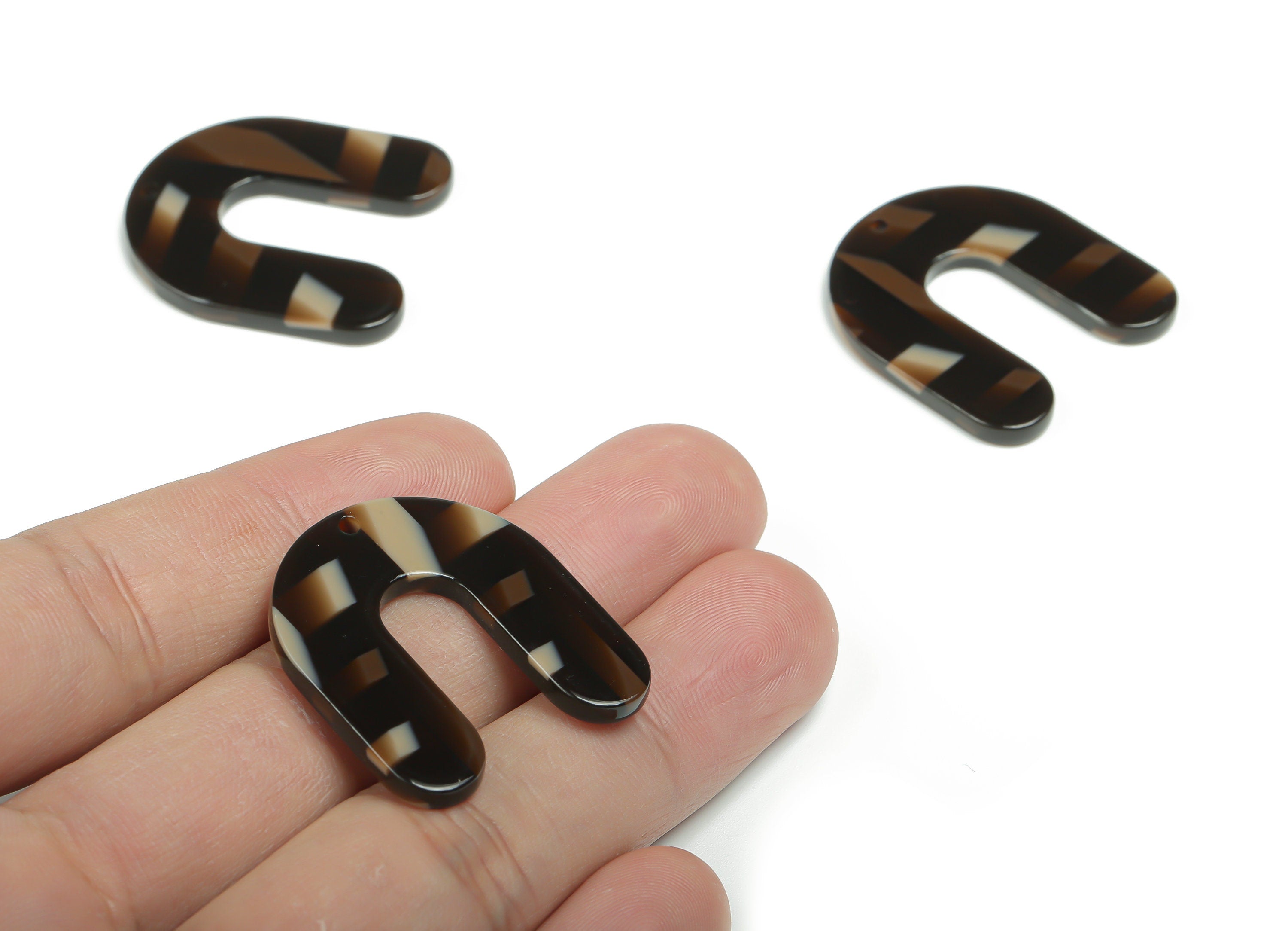 Acetate U Earring Charms - Acetate Horse Hoe Pendant - Jewelry Making Supplies - 31.17x27.81x2.63mm - AC2363A - DOMEDBAZAAR