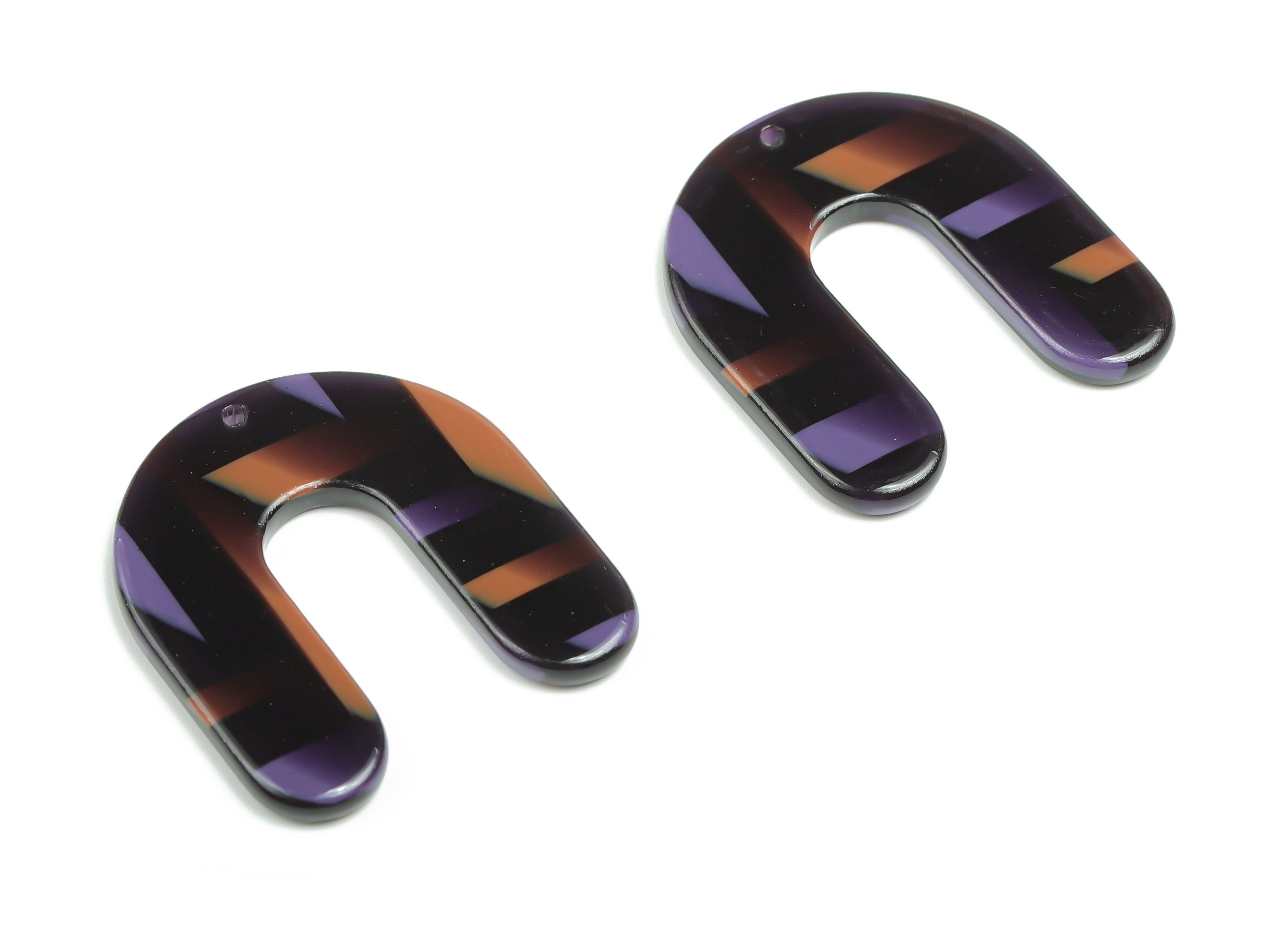 Acetate U Earring Charms - Acetate Horse Hoe Pendant - Jewelry Making Supplies - 31.17x27.81x2.81mm - AC2363C - DOMEDBAZAAR