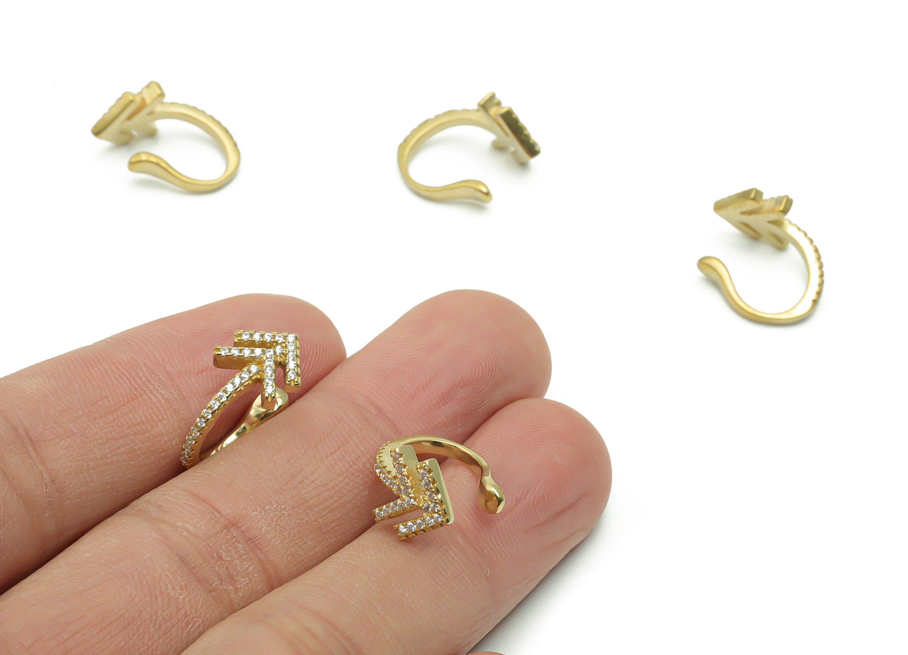 Brass Arrow Earring Earcuff With Zircons - Raw Brass Earring Earcuff - Earrings Finding - Jewellery Supplies - 17.63x12.09x2.38mm - PP4942 - DOMEDBAZAAR