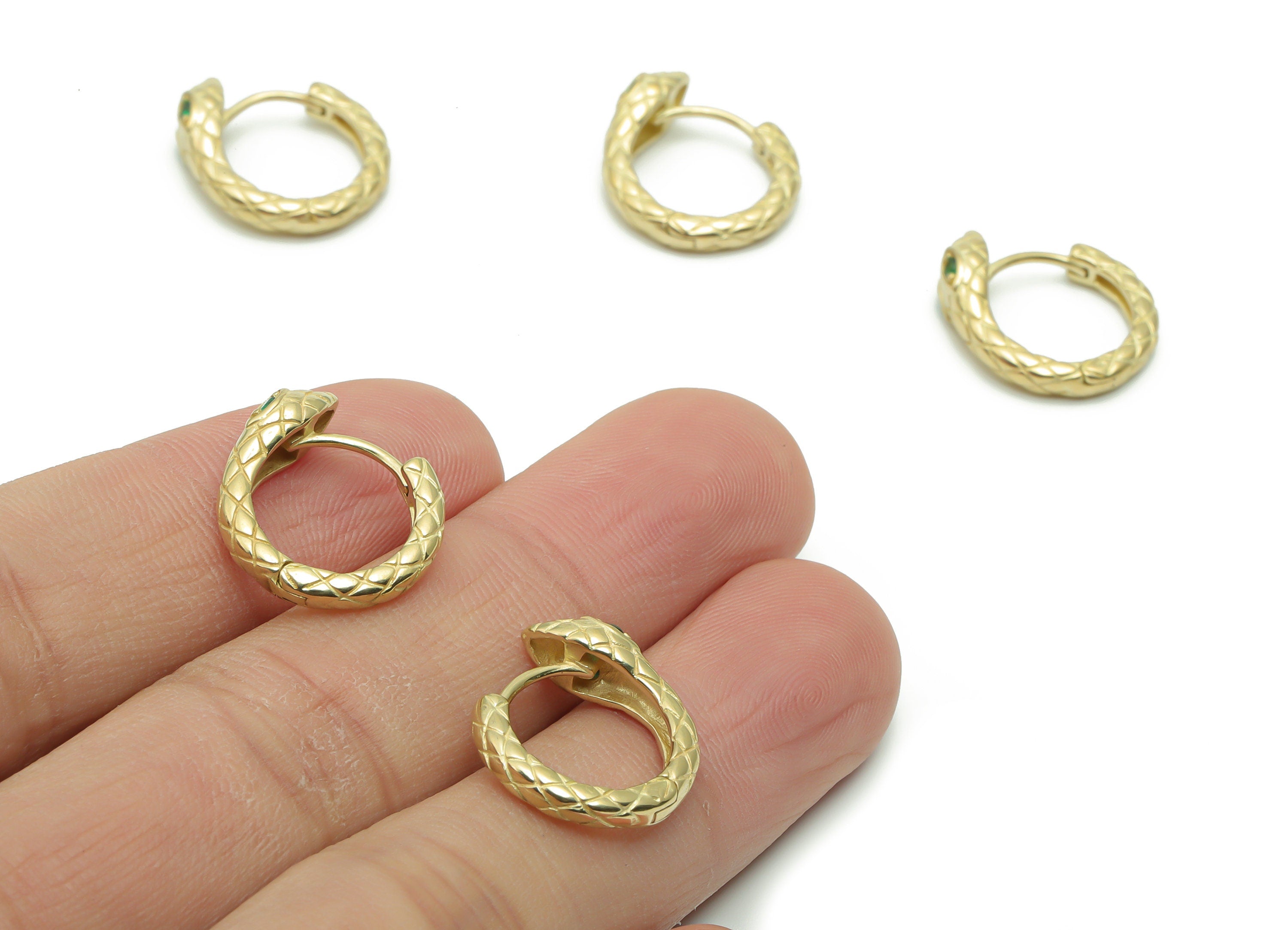 Brass Round Snake Hoop Earring - Dainty Snake Circle Huggies withOpen Ring - Zircon Small Hoop Earrings - 16.21x15.67x2.25mm - PP4944 - DOMEDBAZAAR