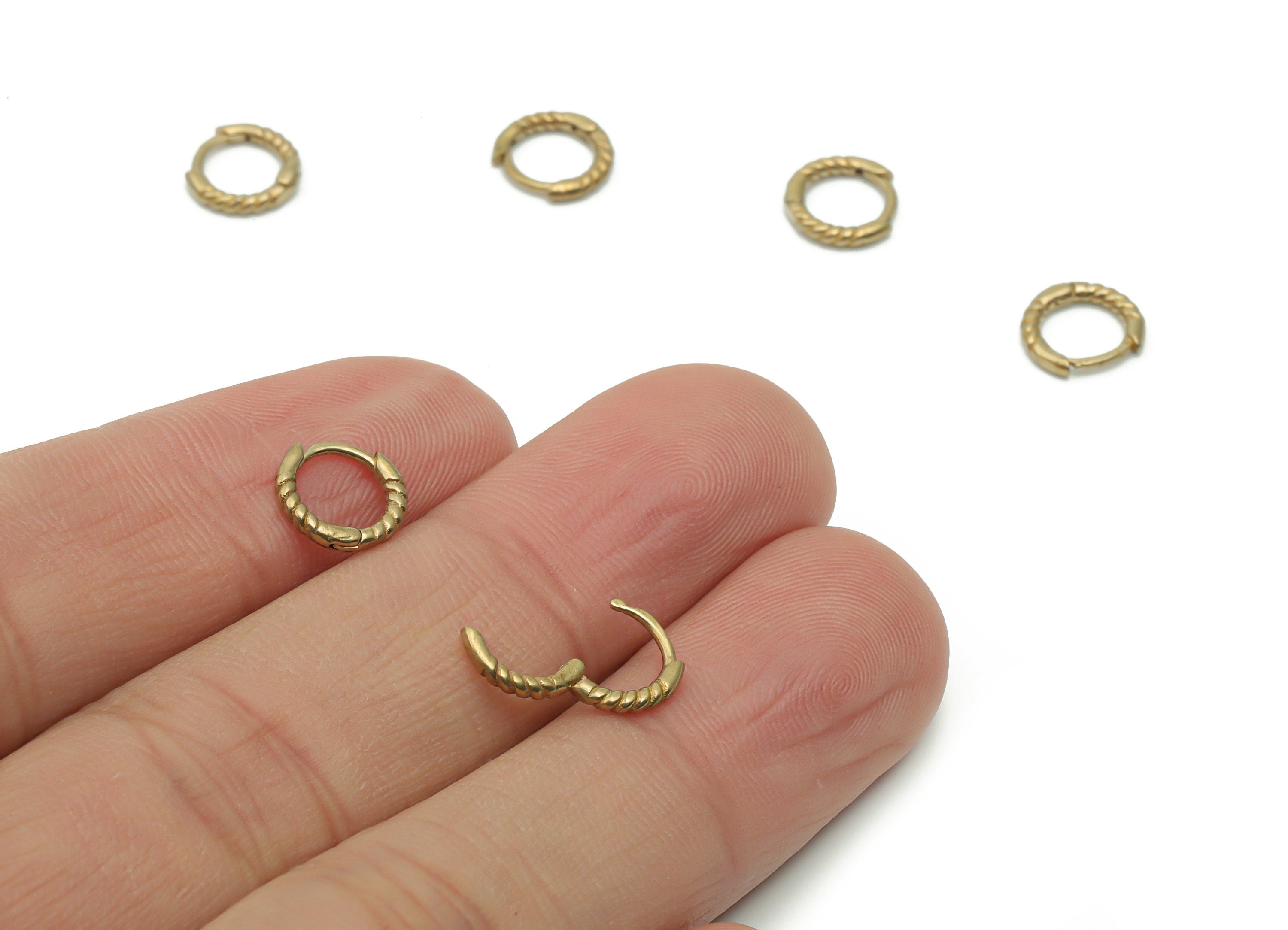 Brass Hammered Round Clap Earring Connector - Raw Brass Circle Earring Charms - Jewelry Making Supplies - 8.31x7.49x1.29mm - PP4988 - DOMEDBAZAAR