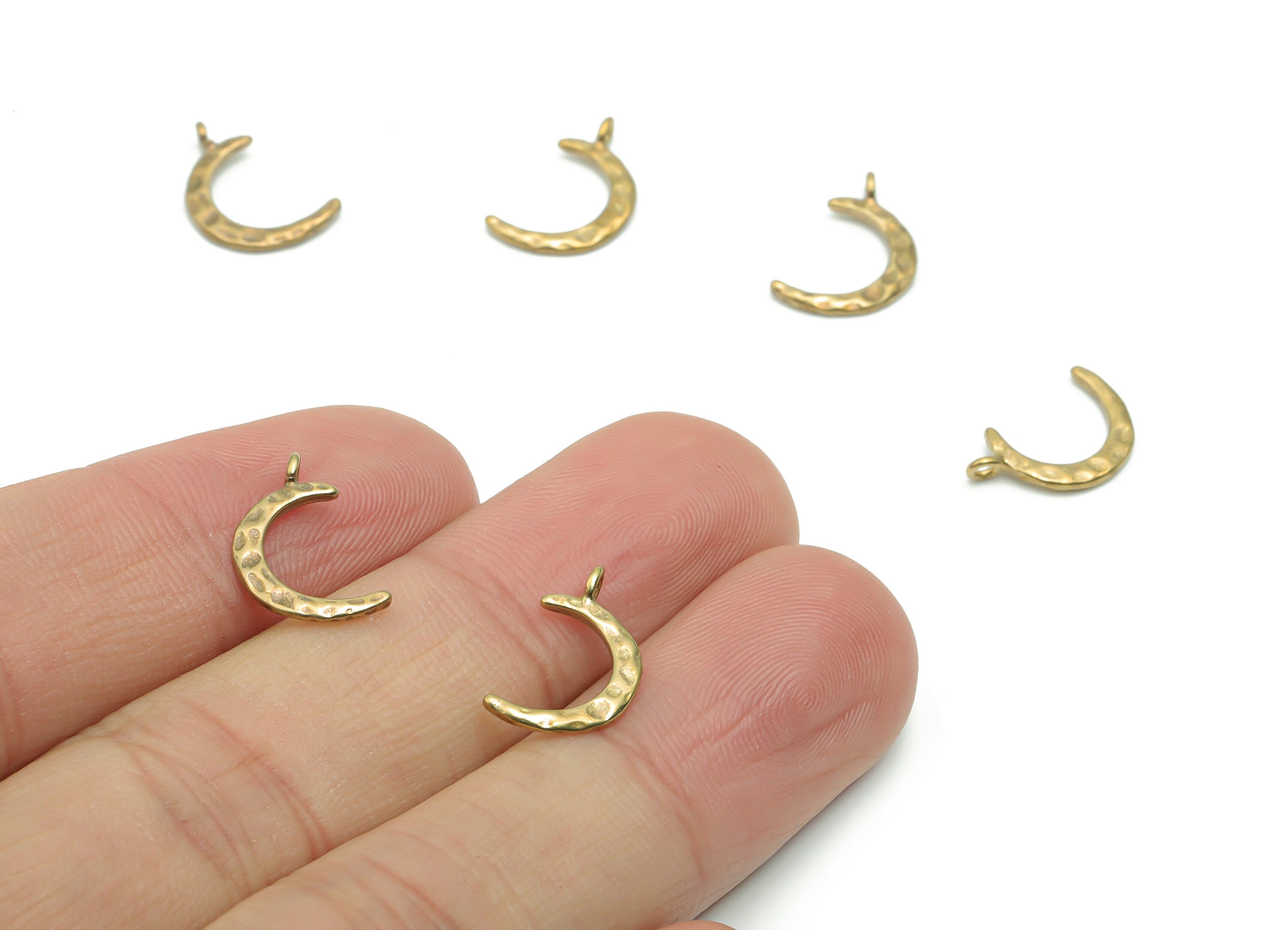 Brass Hammered Crescent Earring Charms - Raw Brass Moon Pendant - Jewelry Making Supplies - 18.13x12.64x1.39mm - PP4987 - DOMEDBAZAAR