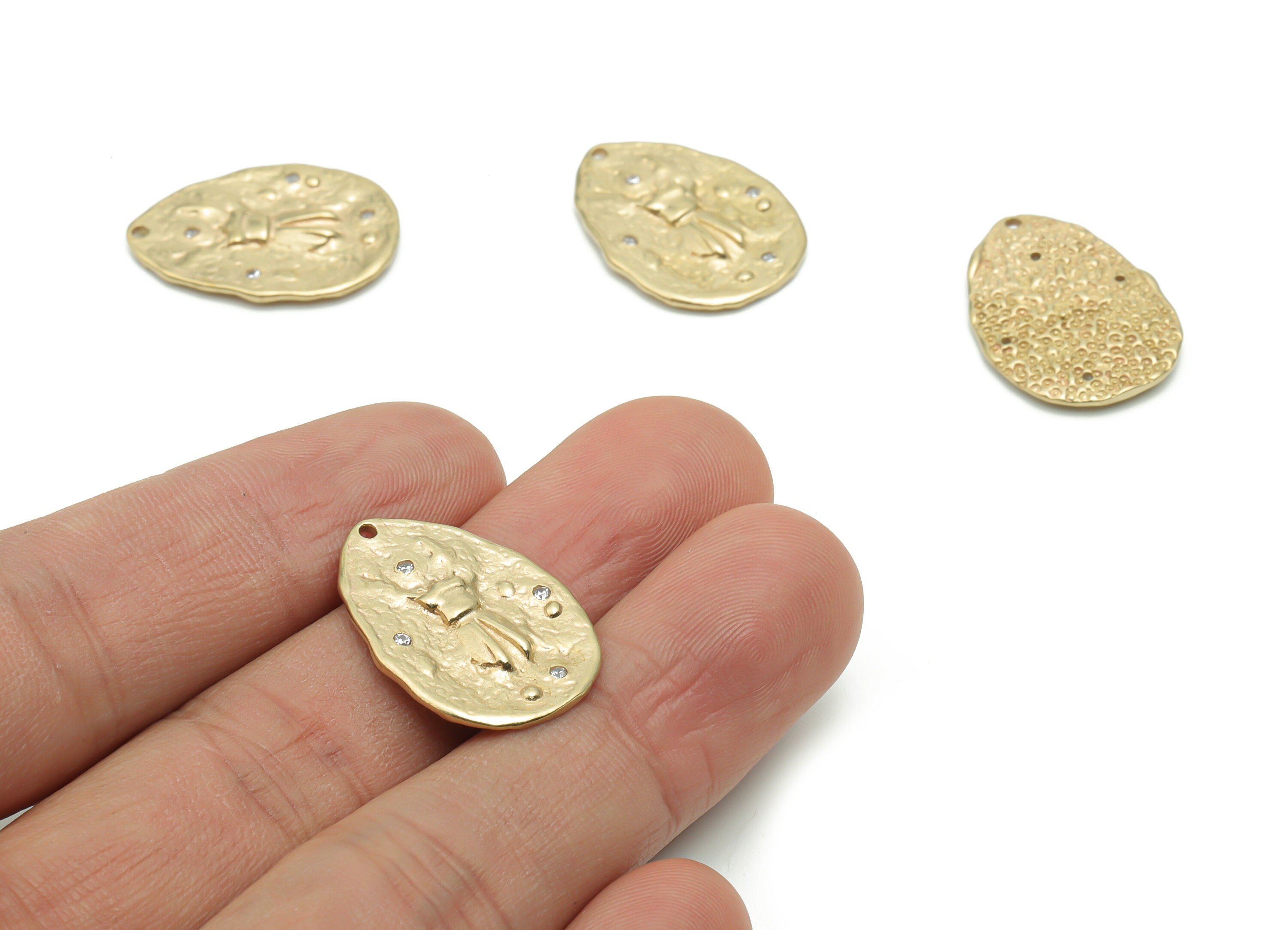 Brass Hammered Oval Woman Earring Charms With Zircons - Raw Brass Oval Woman Pendant - Looks Old Age Charm - 24.03x17.23x2.22mm - PP5043 - DOMEDBAZAAR