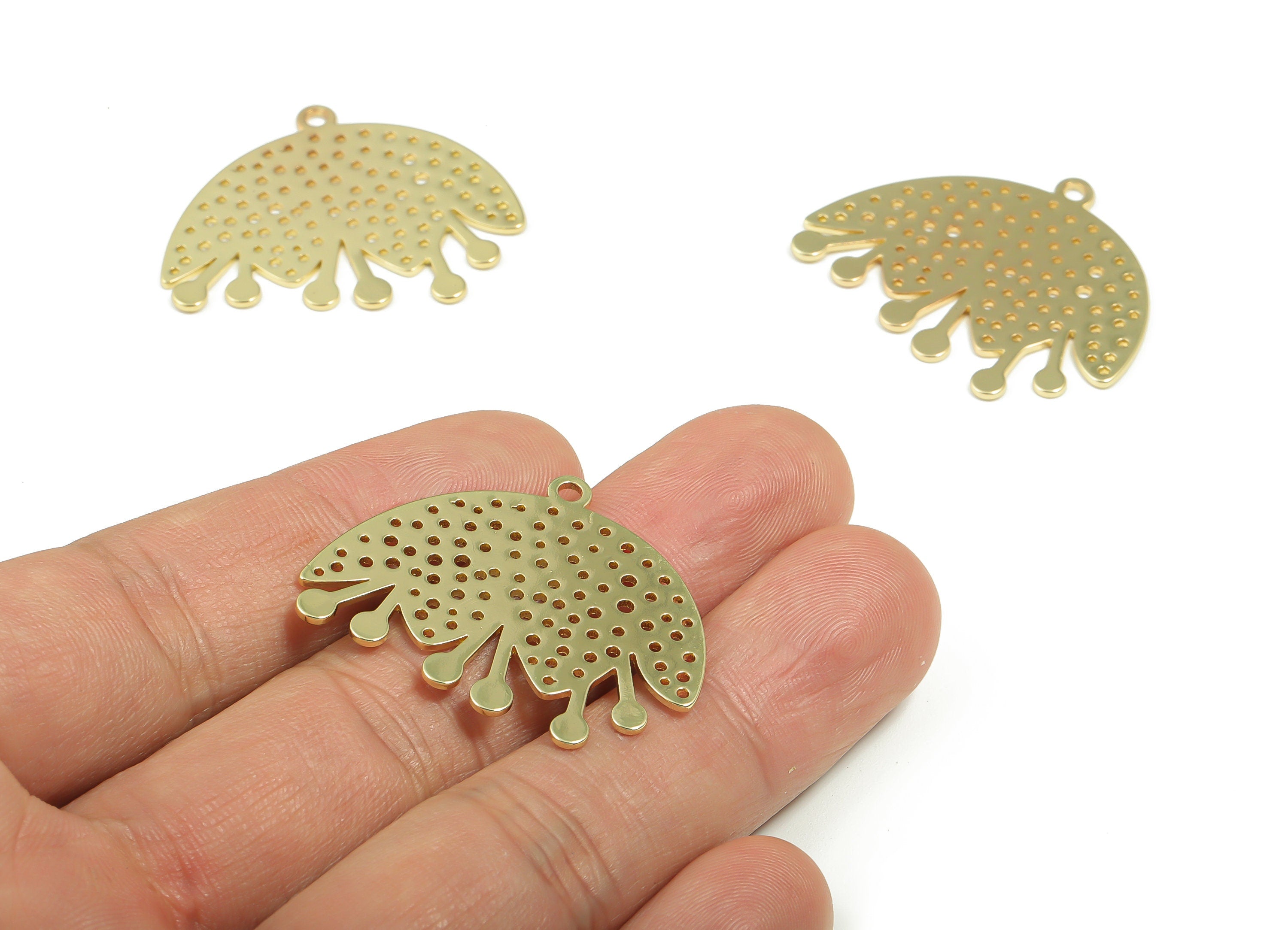 Brass Abstract Earring Charms - Gold Fruit Splash Pendant - Gold Tone Plated Brass - Jewelry Making Supplies - 34.91x29.97mx0.89mm -PPA0269G - DOMEDBAZAAR