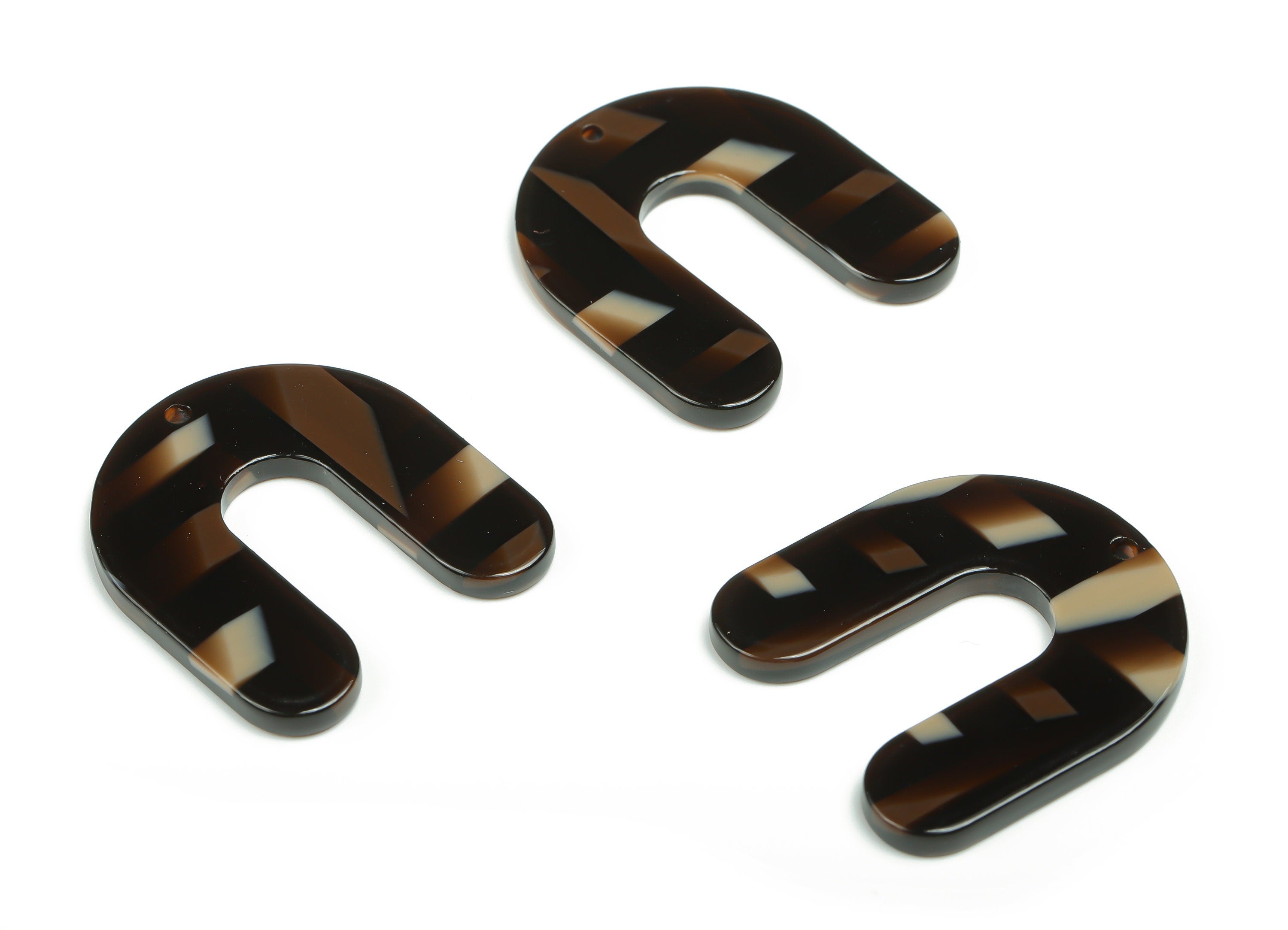 Acetate U Earring Charms - Acetate Horse Hoe Pendant - Jewelry Making Supplies - 31.17x27.81x2.63mm - AC2363A - DOMEDBAZAAR