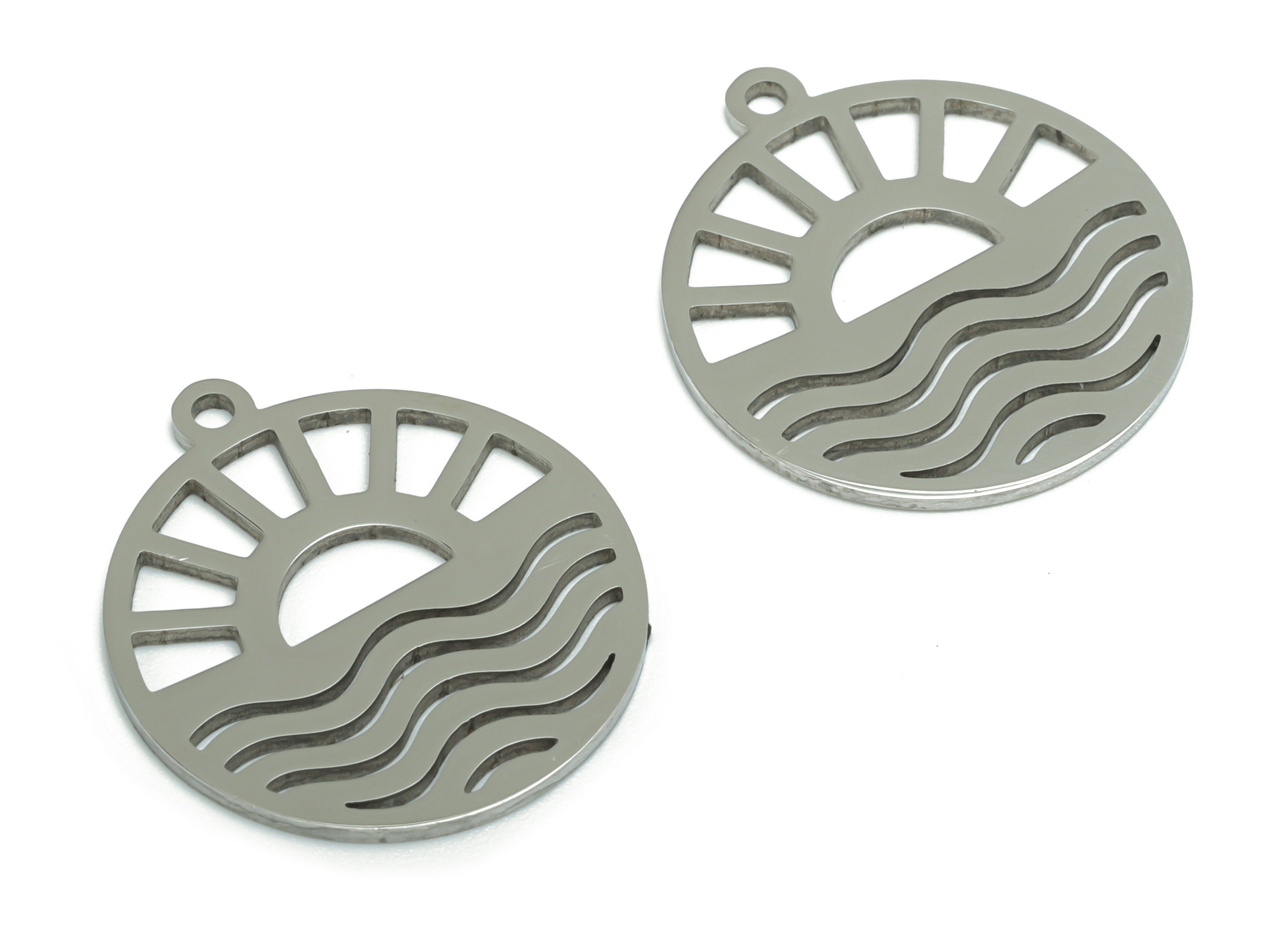 Stainless Steel Round Sun Waves Charms - Stainless Steel The Sun Shines On The Sea Pendant - Jewelry Supplies - 22.24x19.85x0.9mm - SSZS0021 - DOMEDBAZAAR