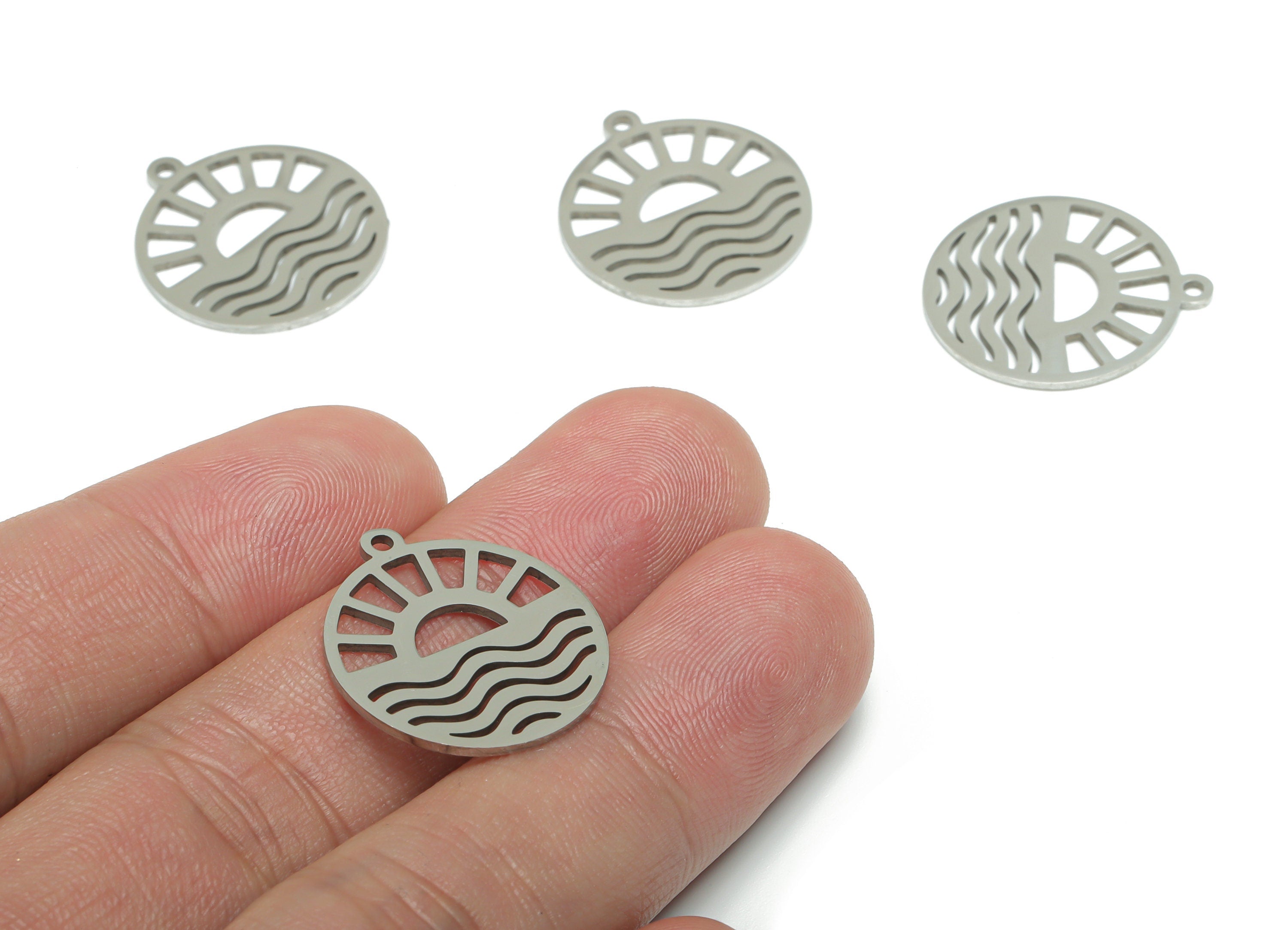 Stainless Steel Round Sun Waves Charms - Stainless Steel The Sun Shines On The Sea Pendant - Jewelry Supplies - 22.24x19.85x0.9mm - SSZS0021 - DOMEDBAZAAR