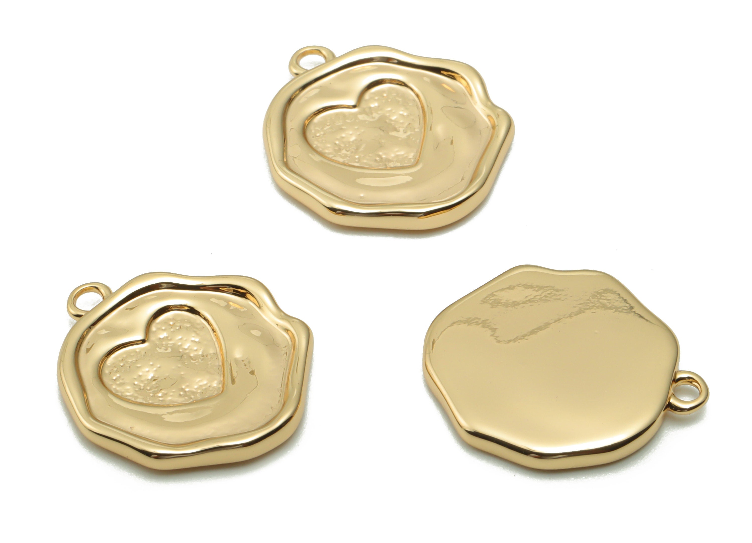 Brass Round Heart Earring Charms - Gold Circle Heart Pendant - 18K Real Gold Plated Brass - Jewelry Supplies - 16.88x14.84x1.95mm - RGP4194 - DOMEDBAZAAR