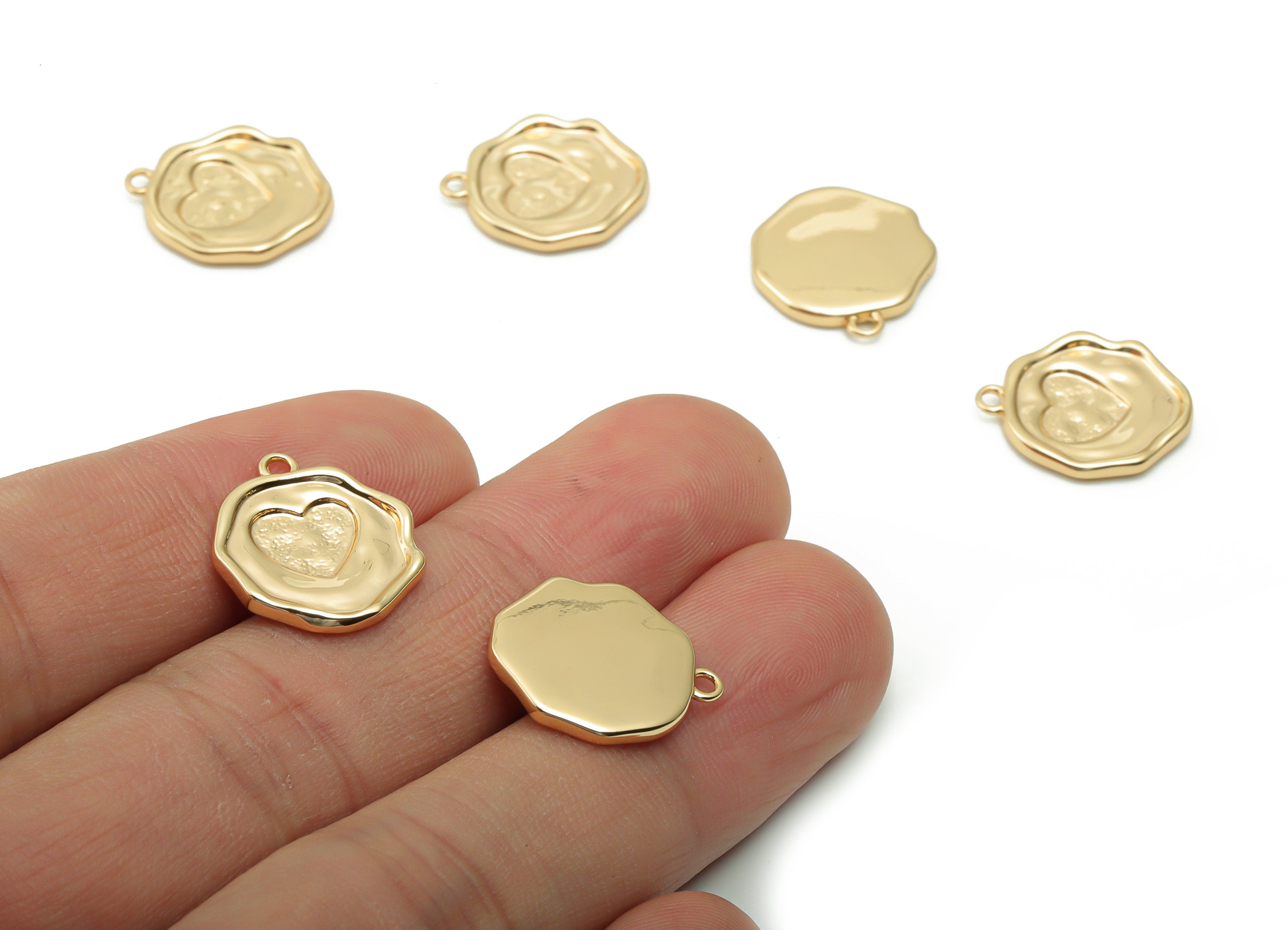 Brass Round Heart Earring Charms - Gold Circle Heart Pendant - 18K Real Gold Plated Brass - Jewelry Supplies - 16.88x14.84x1.95mm - RGP4194 - DOMEDBAZAAR