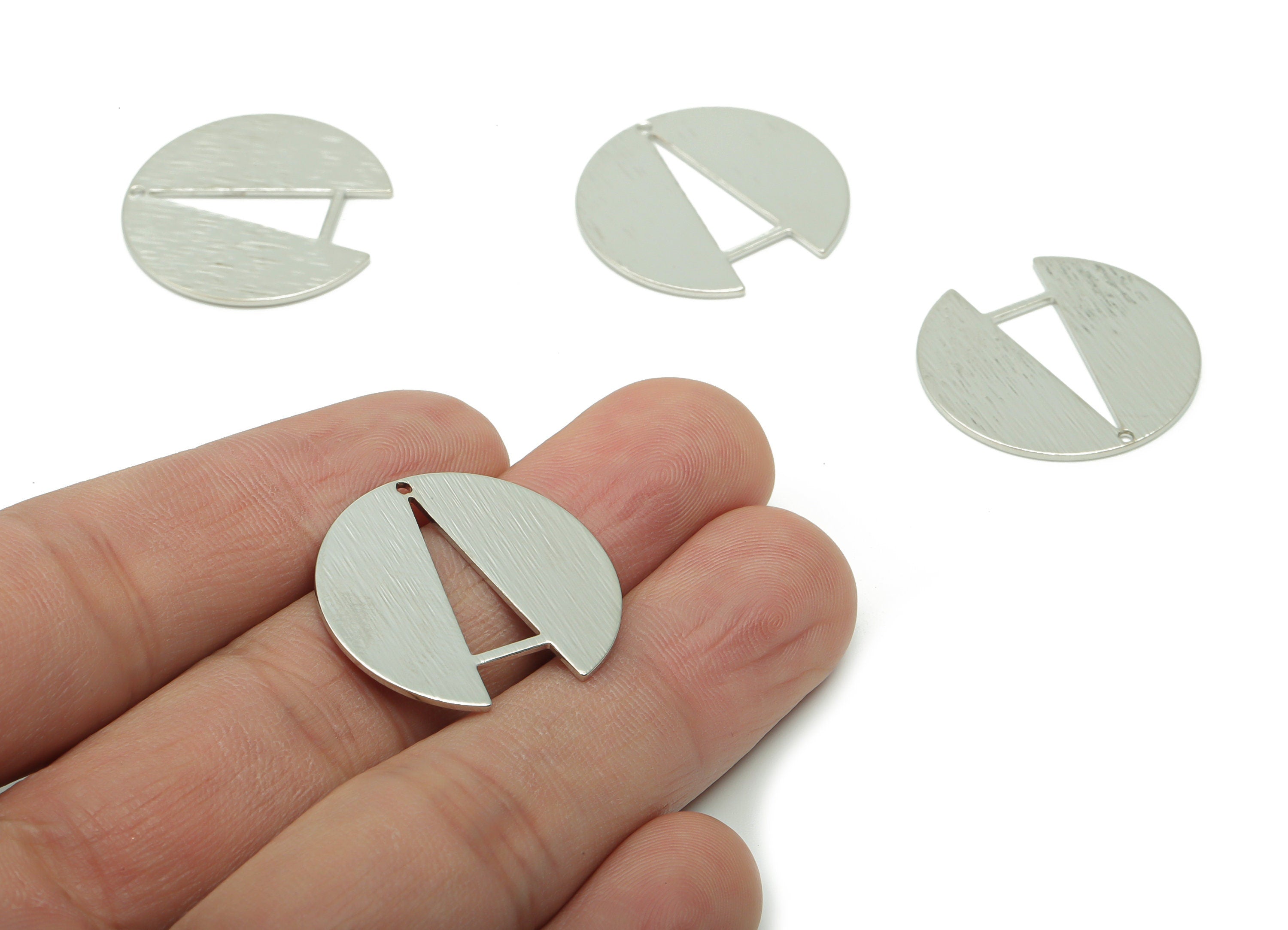 Brass Textured Round Earring Charms - Brass Circle A Pendant - Silver Tone Plated Brass - Jewelry Supplies - 25.07x24.3x0.8mm - PP2516S - DOMEDBAZAAR