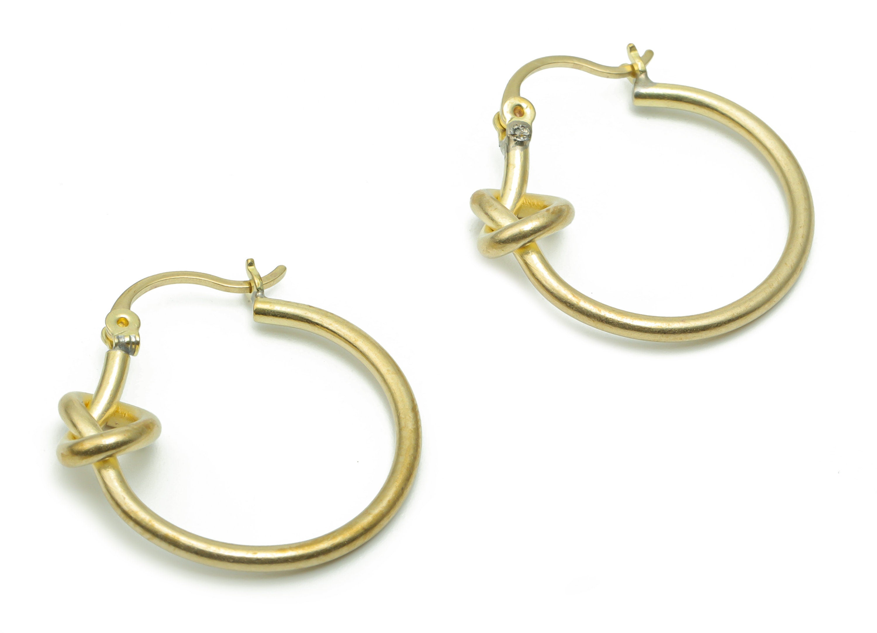 Brass Knot Round Clasp Earring Connector - Raw Brass Knot Circle Earring Charms - Jewelry Making Supplies - 25.95x24.18x1.76mm - PP5083 - DOMEDBAZAAR