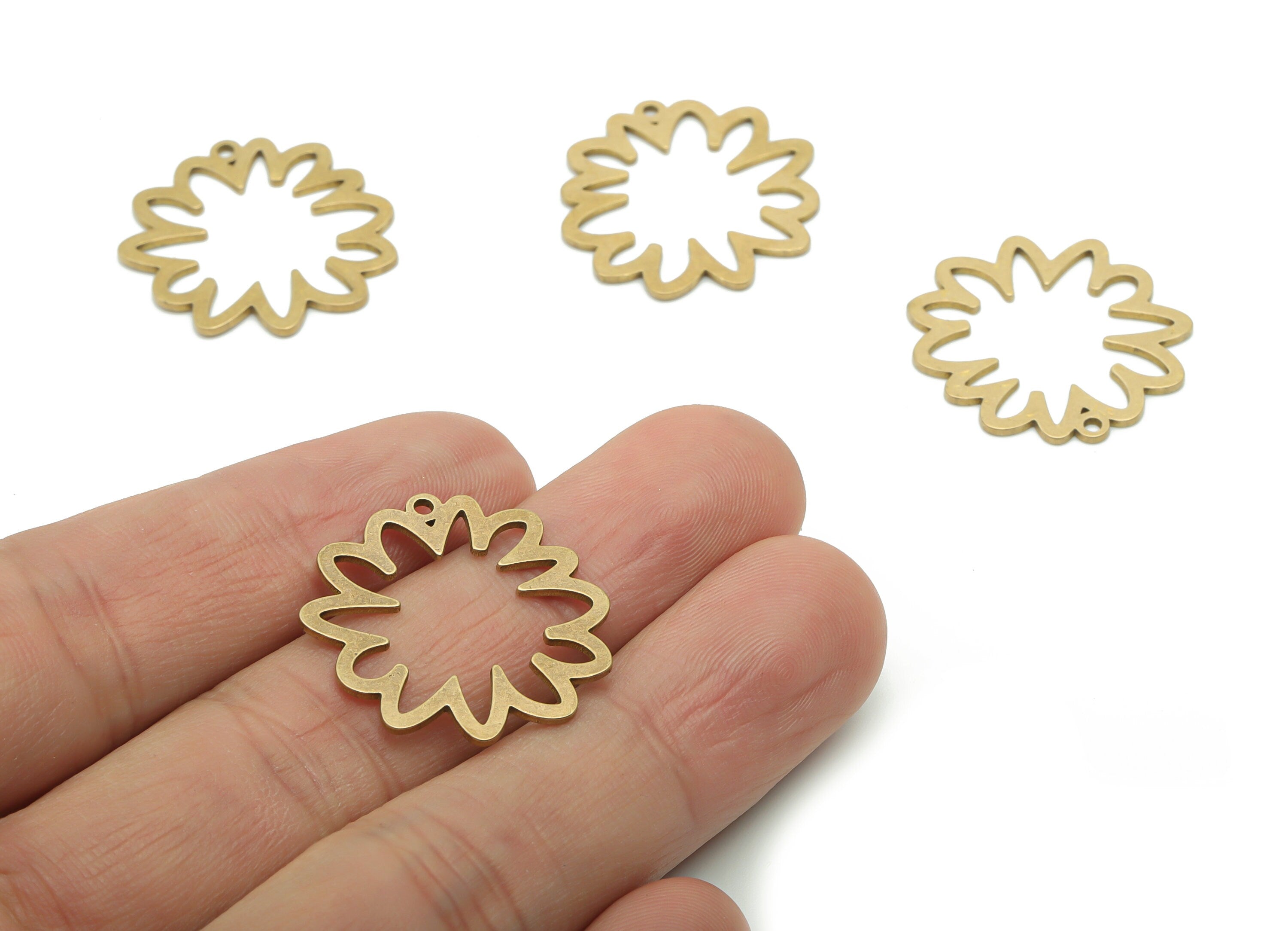 Brass Flower Earring Charms - Raw Brass Flower Pendant - DIY Jewelry Making Supplies - 25.08x24.91x0.86mm - PPA0539 - DOMEDBAZAAR