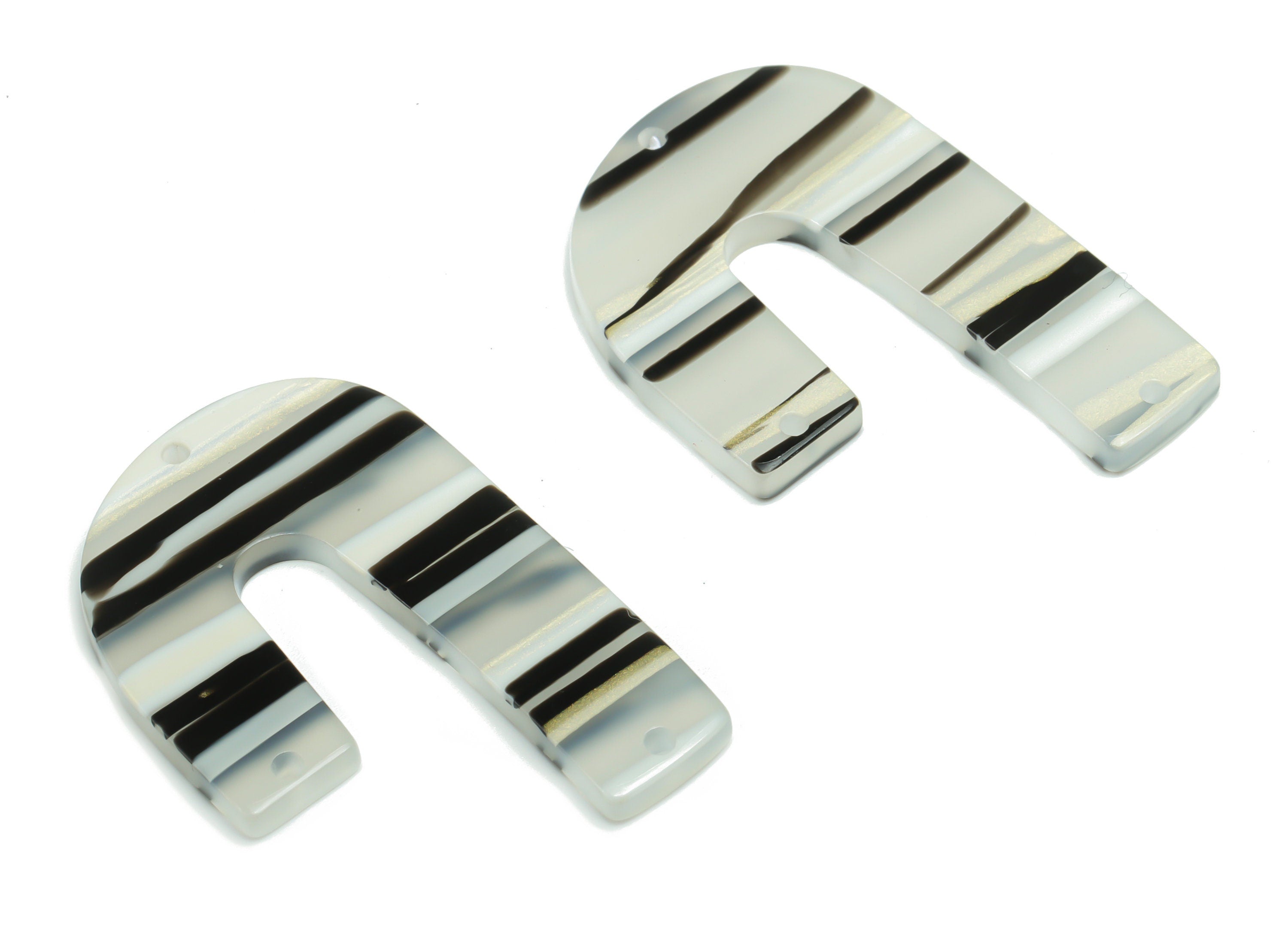 Acrylic J Earring Connectors - Acrylic U Charms and Pendant - 3 Holes - Jewelry Supplies - Color Code:A773 - 39.74x26.03x2.4mm - AC2376-A773 - DOMEDBAZAAR