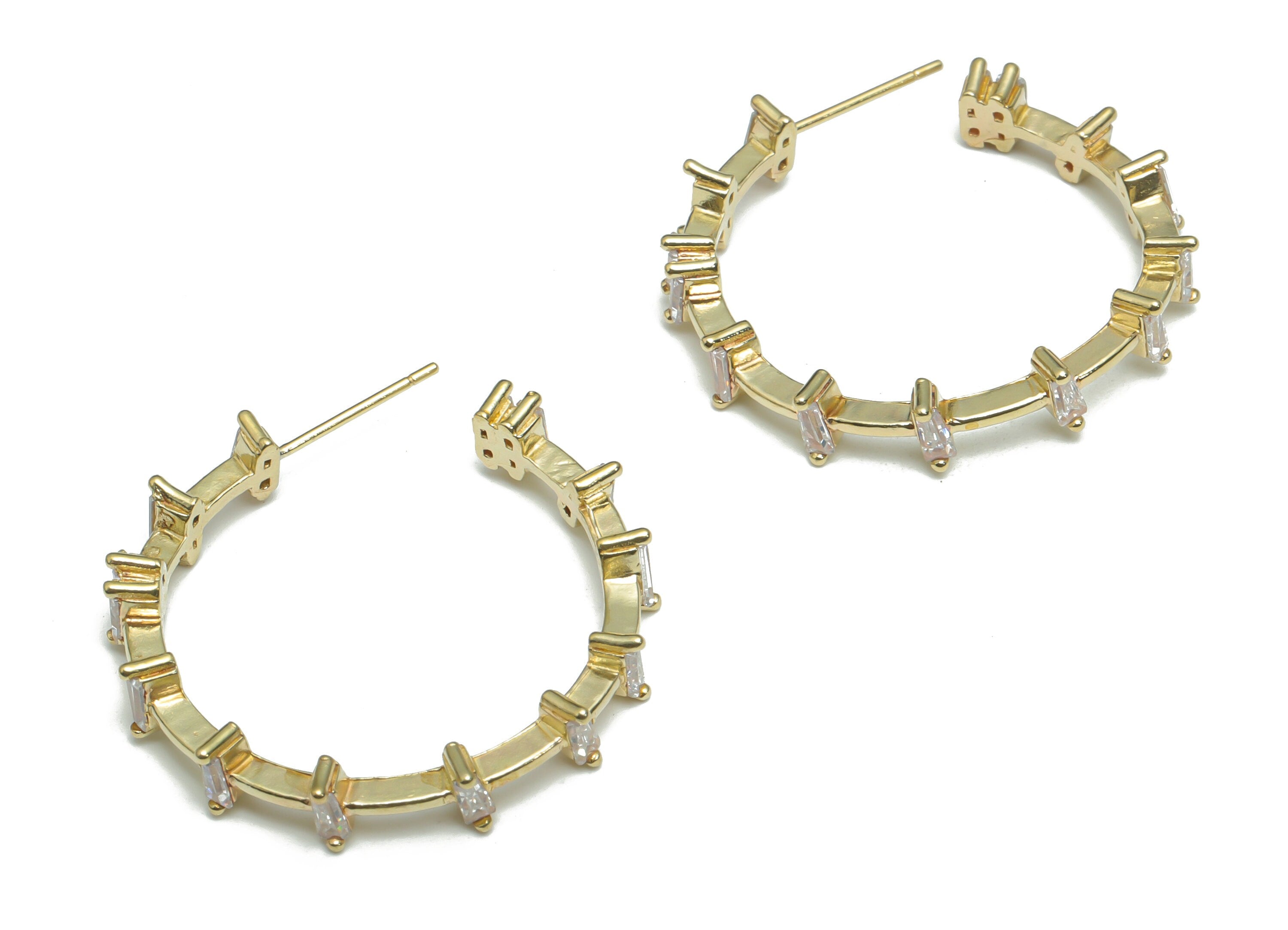 Brass C Earring Stud With Zircons - Raw Brass C Chain Hoop Post - Stainless Steel Stud - Jewelry Supplies - 30.61x29.95x3.47mm - PP5161 - DOMEDBAZAAR