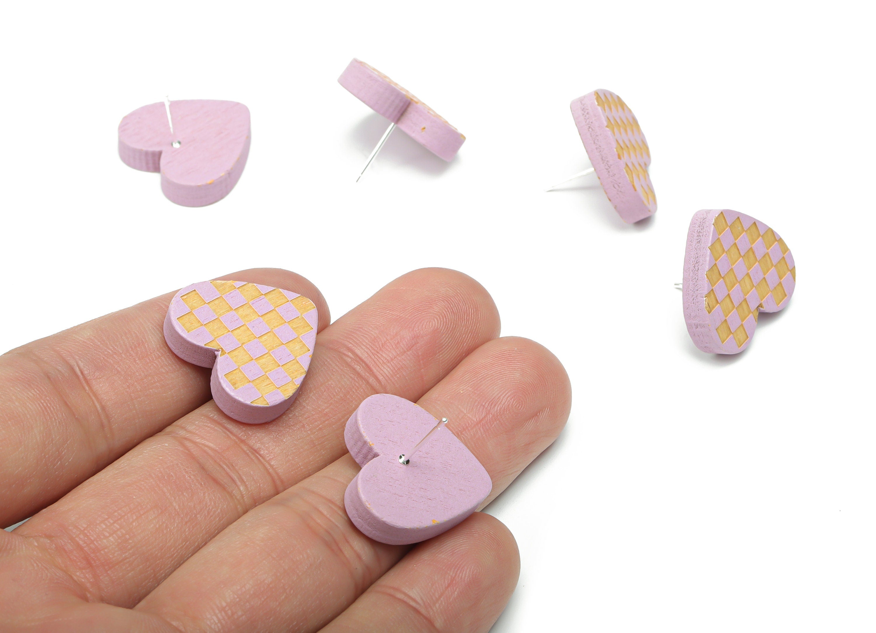 Poplar Plywood Tattersall Heart Earring Stud - Poplar Plywood Heart Earring Post - Silver Plated Brass Stud - 20.78x18.88x4.56mm - BB1150A - DOMEDBAZAAR