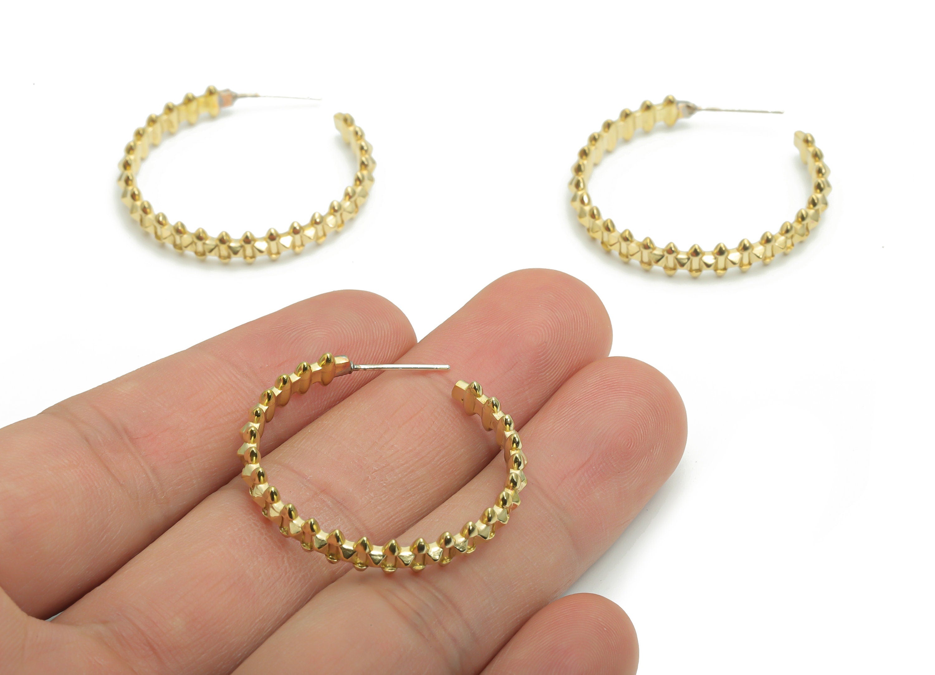 Brass C Bullet Stud - Raw Brass C Bullet Post - Open Hoop Stud - Silver Plated Cupronickel - Jewelry Supplies - 30.84x29.62x2.34mm - PP5135 - DOMEDBAZAAR