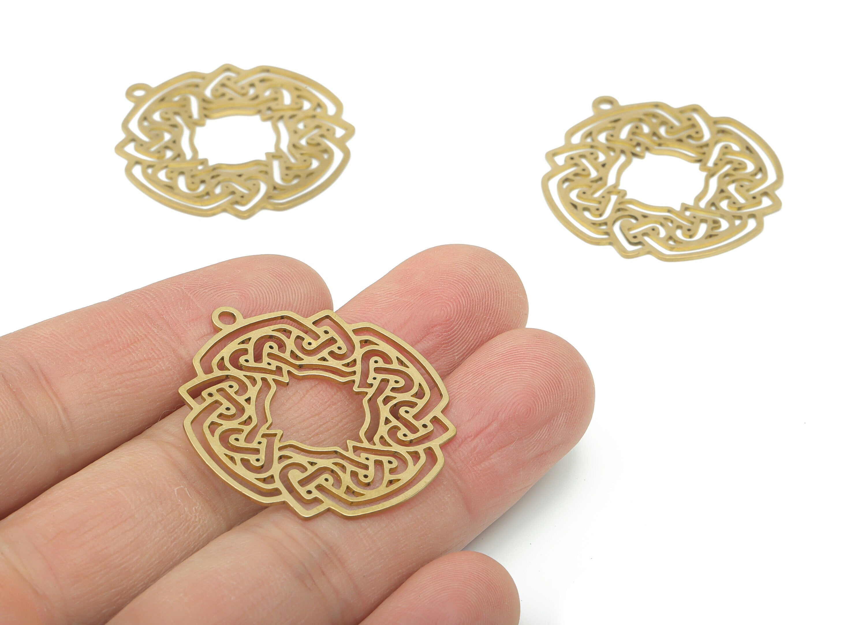 Brass Flower Antique Patterned Earring Charms - Raw Brass Antique Patterned Pendant - Jewelry Making Supplies - 35.12x32.17x0.64mm - PPA2783 - DOMEDBAZAAR