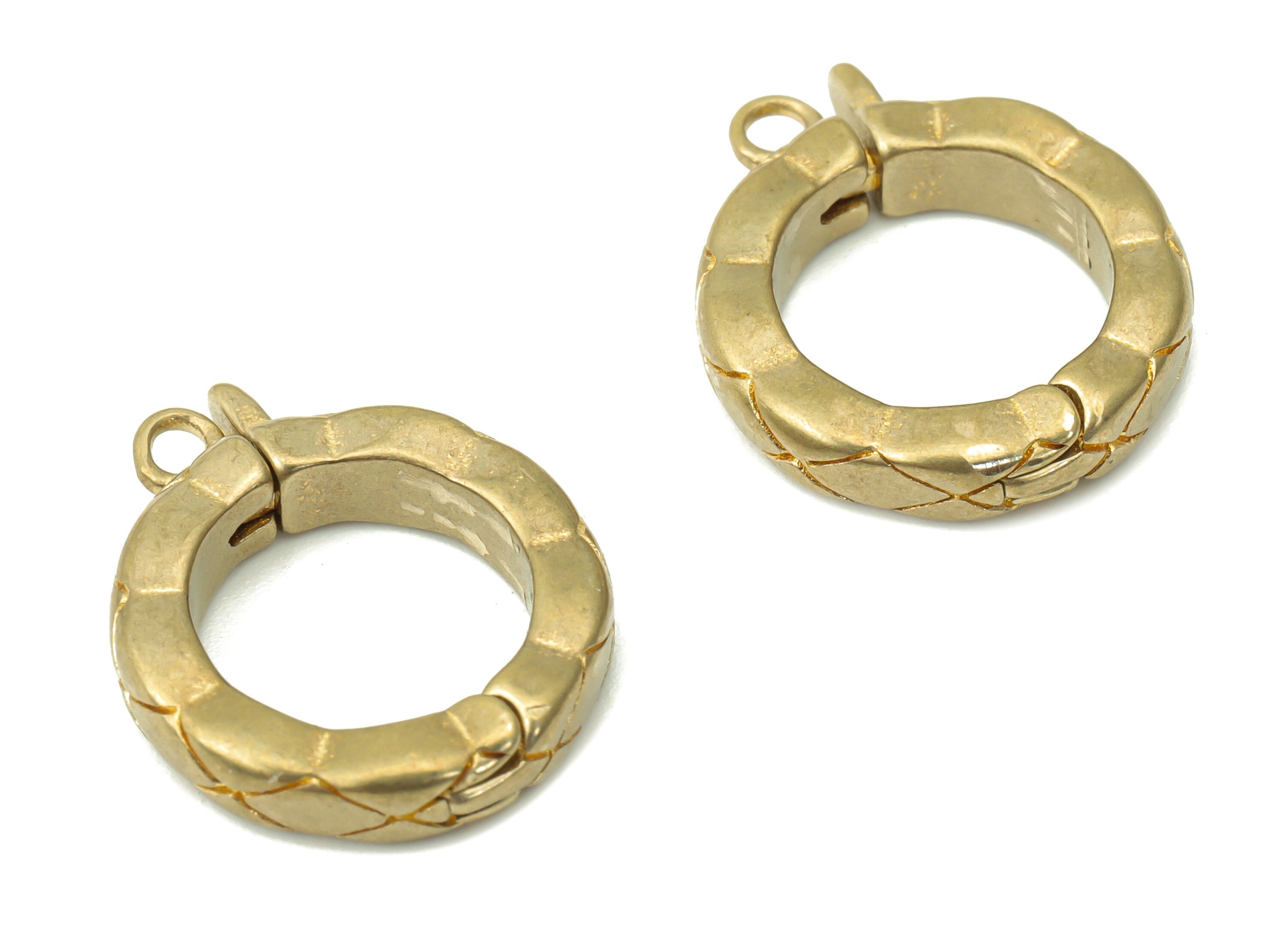 Brass Snakeskin Texture Round Clasp - Brass Plated Toggle Clasp – Brass Plated Toggle Clasp – Jewelry Supplies - 16.81x13.8x3.1mm - PP5271 - DOMEDBAZAAR