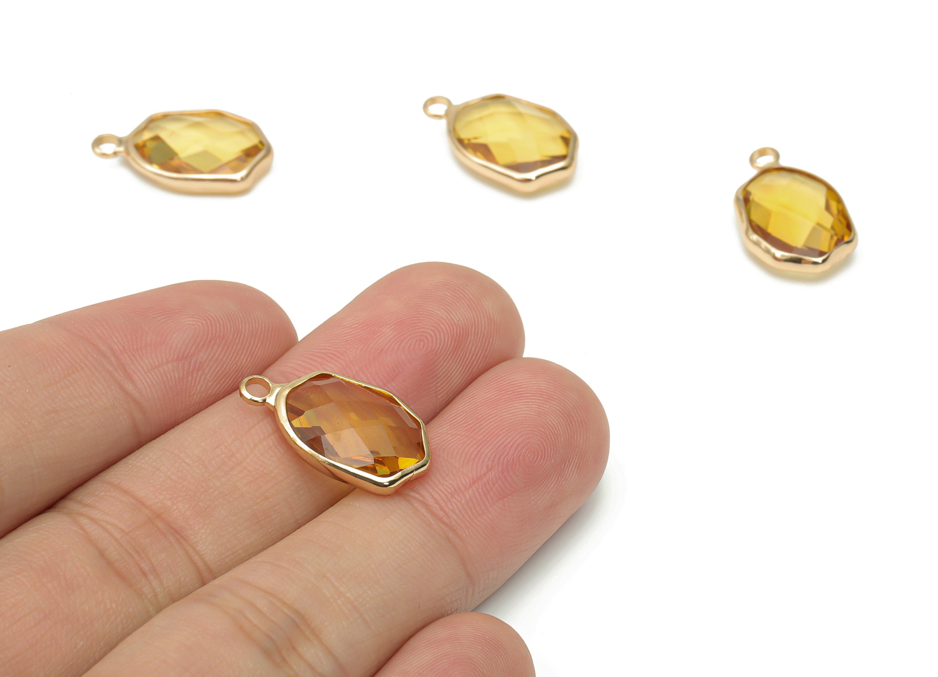 Glass Geometry Loop Earring Charms - Brass Irregular Frame Pendant - Gold Tone Plated Brass - Faceted Glass - 19.86x11.97x5mm - GS1109B - DOMEDBAZAAR