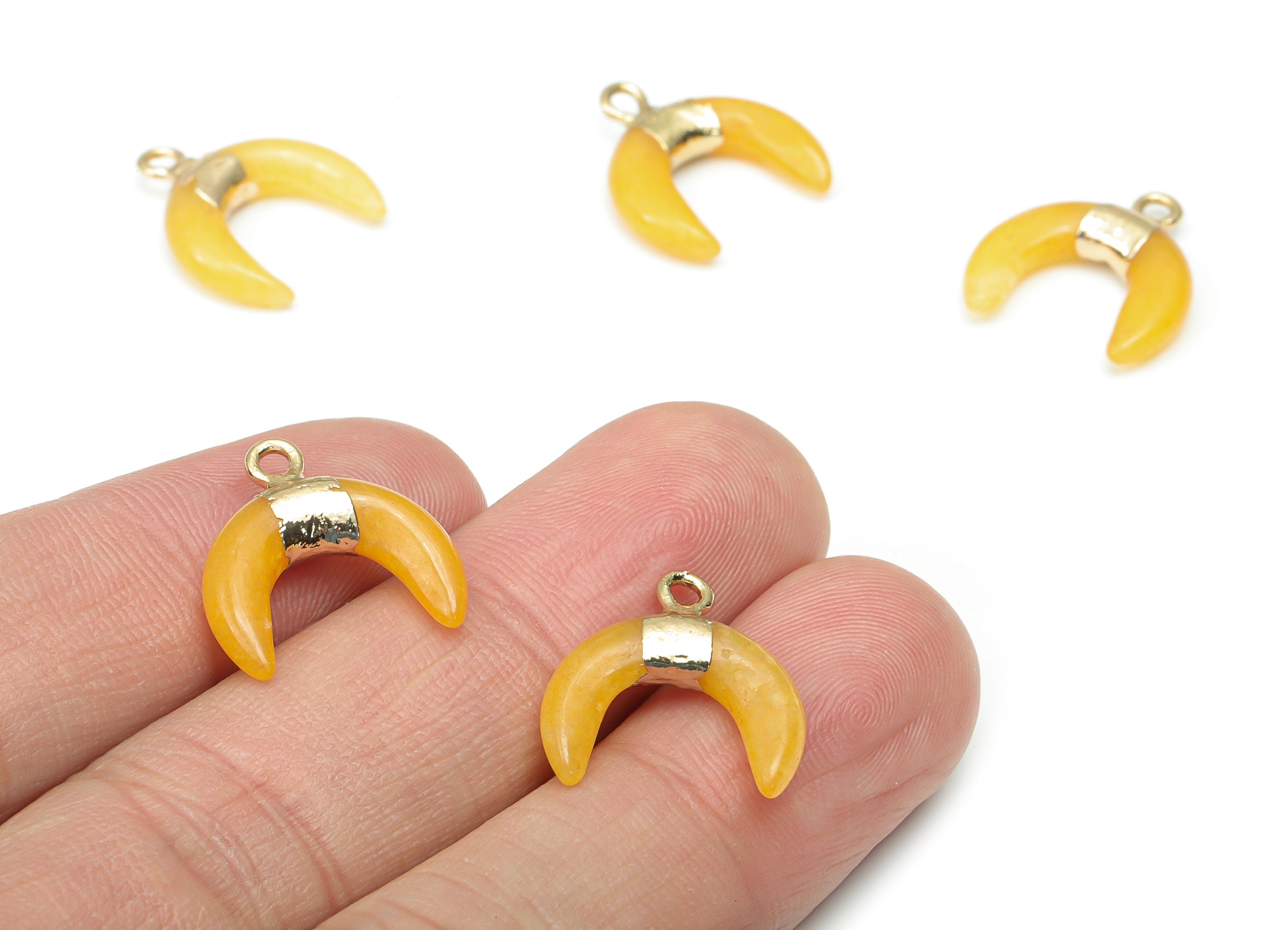 Yellow Jade Ox Horn Charms - Brass Crescent Pendant - Natural Stone - Gold Tone Plated Brass – Jewelry Supplies - 18.98x17.97x5.66mm–NS1686C - DOMEDBAZAAR