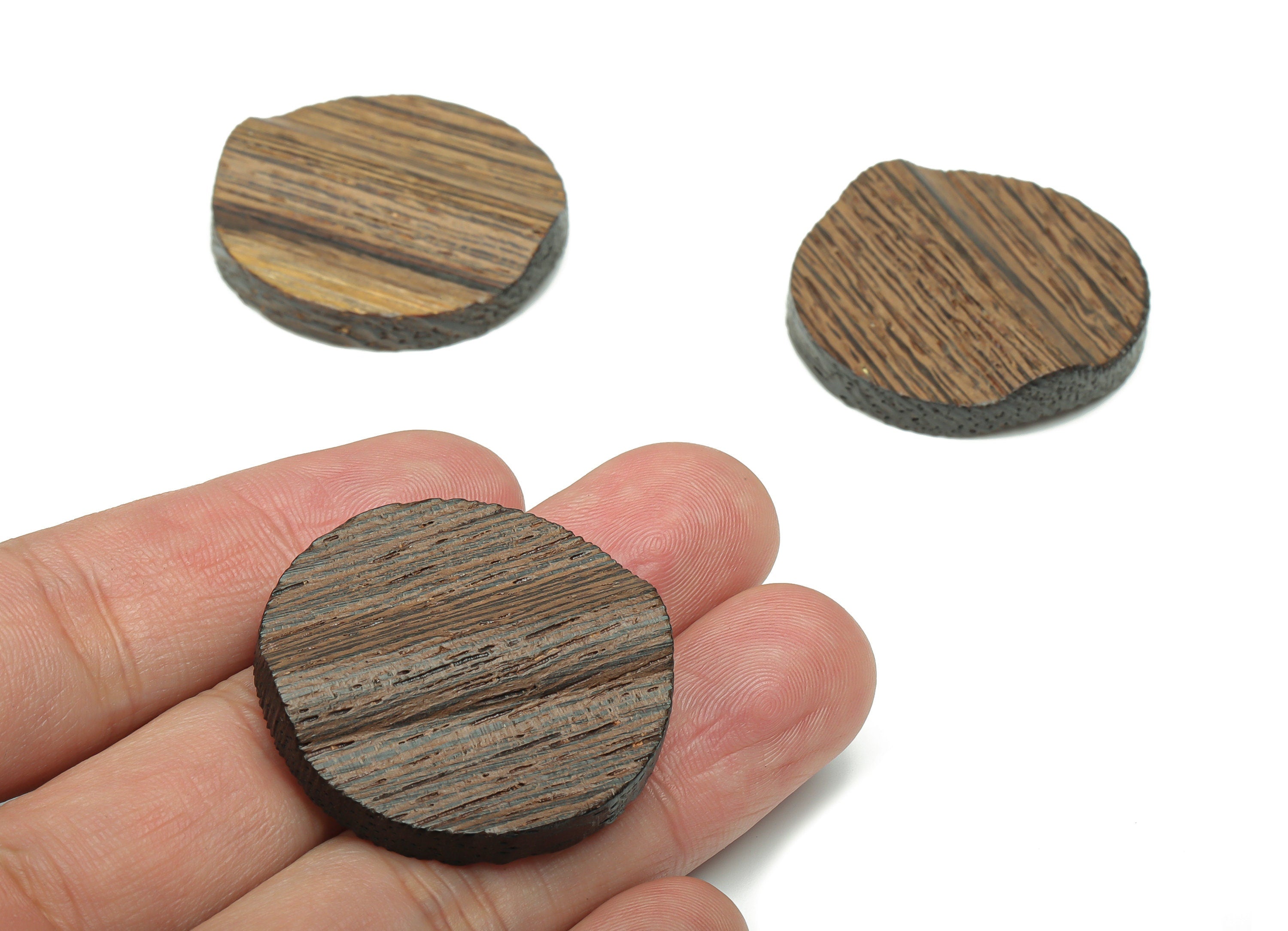 Hemu Wood Faceted Round Decorate - Hemu Wood Circle Charms and Disc - DIY Jewelry Making Supplies - 34.98x34.98x5.41mm - BB1195 - DOMEDBAZAAR
