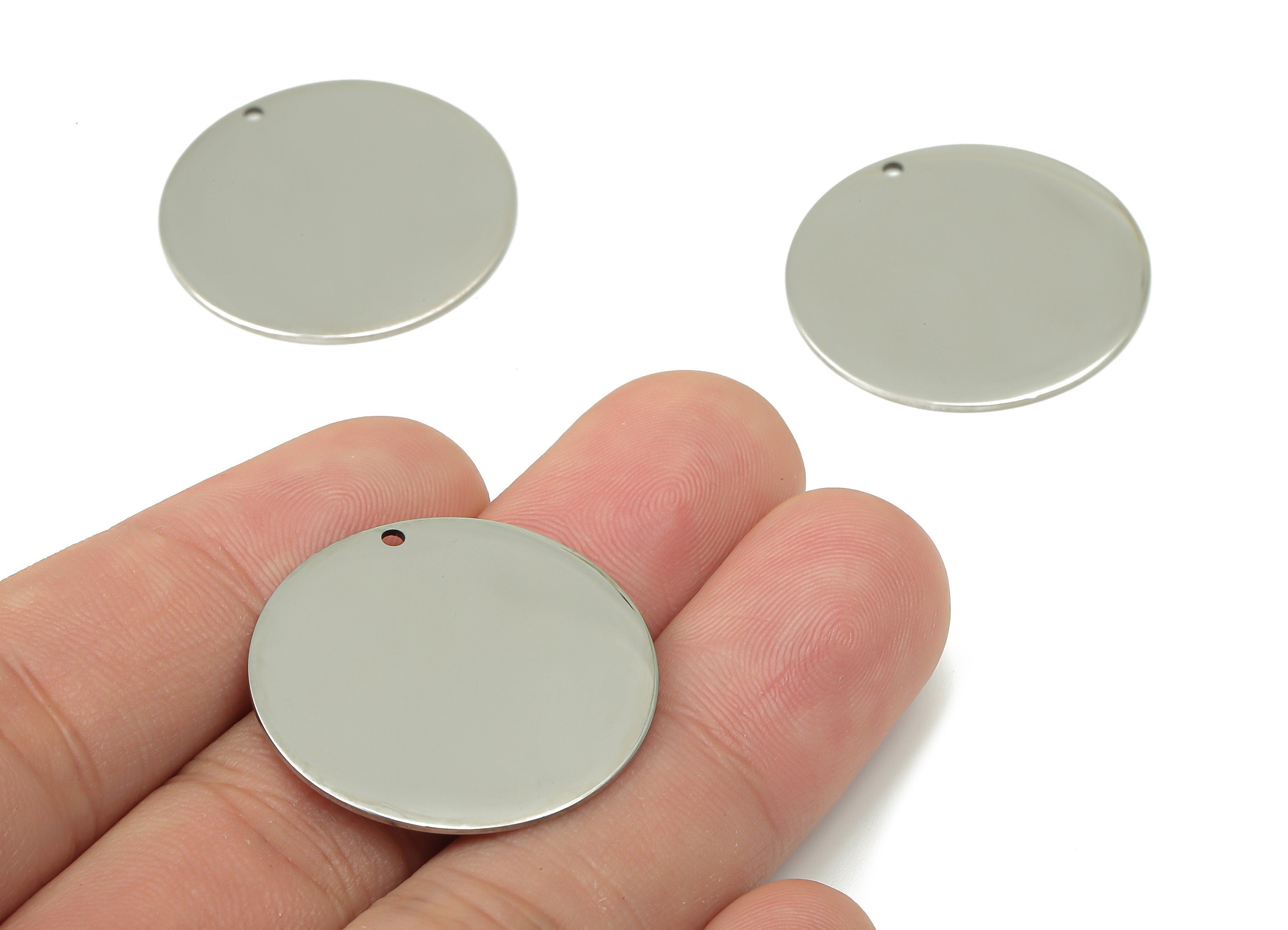 Stamping Blanks - 316 Stainless Steel Round Charms - Stainless Steel 316 Circle Pendant - Jewelry Supplies - 27.82x27.82x0.88mm - SS1379-28 - DOMEDBAZAAR