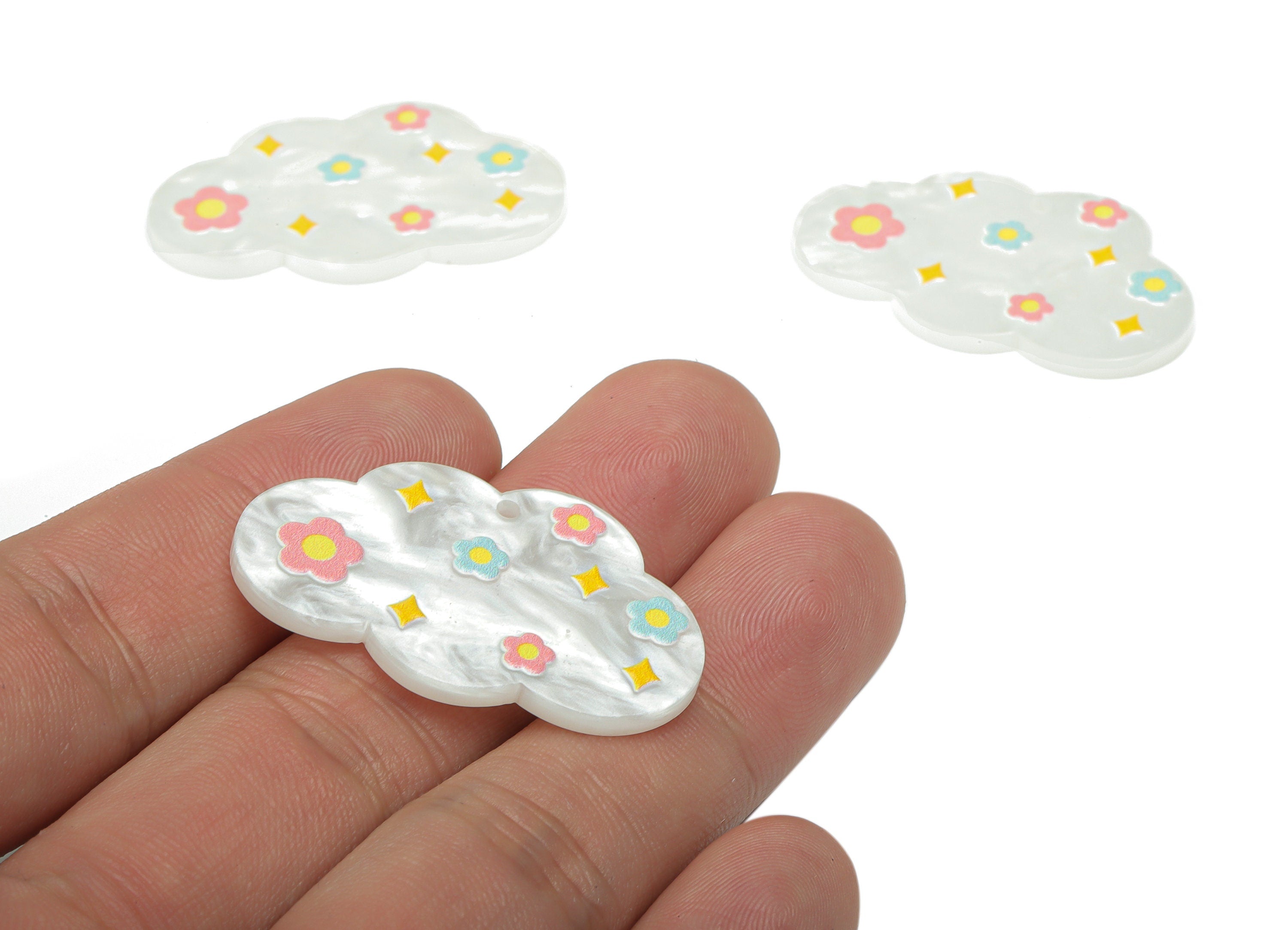 Acrylic Cloud Flower Plant Earring Charms - Ivory Acrylic Cloud Star Pendant - Printing Textured - 37.53x22.61x2.51mm - AC2482A - DOMEDBAZAAR