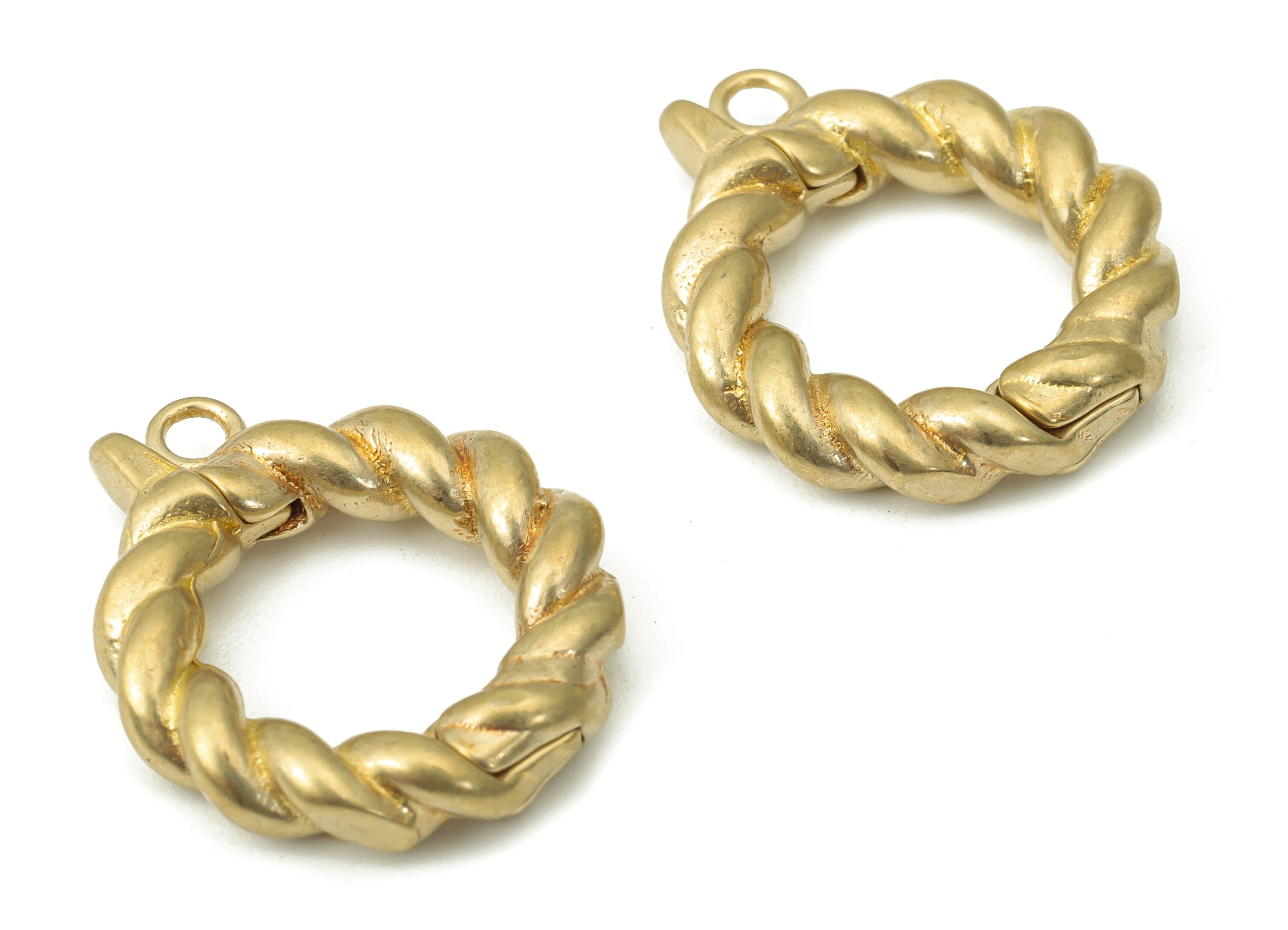 Brass Twisted Round Clasp - Raw Brass Plated Circle Clasp – Jewelry Making Supplies - 17.07x14.02x3.2mm - PP5274 - DOMEDBAZAAR