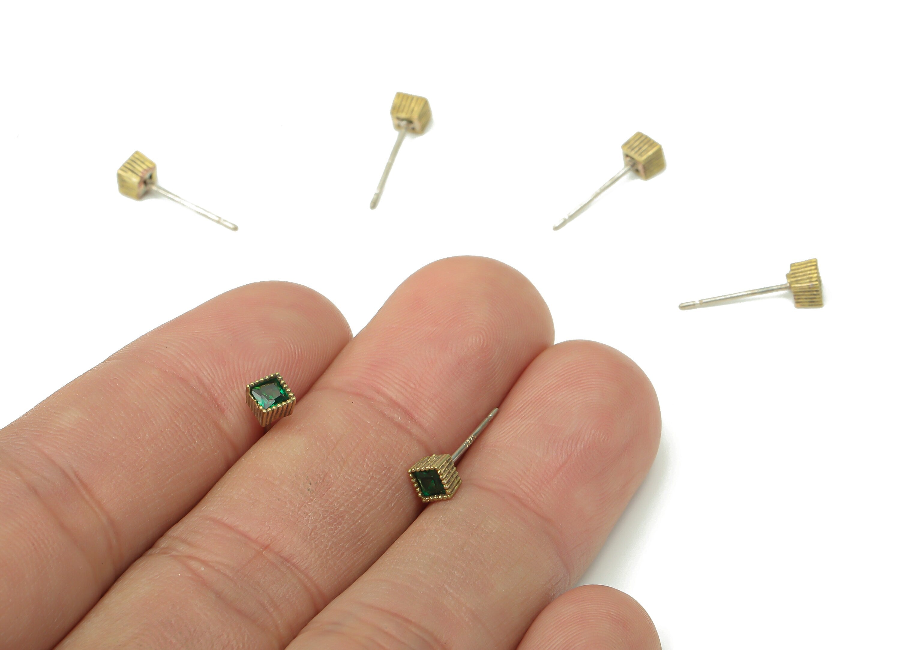 Brass Mini Square Cube Earring Stud with Zircon - Raw Brass Square Post - Imitation Silver Stud - Jewelry Supplies - 3.87x3.87x3.23mm-PP7441 - DOMEDBAZAAR