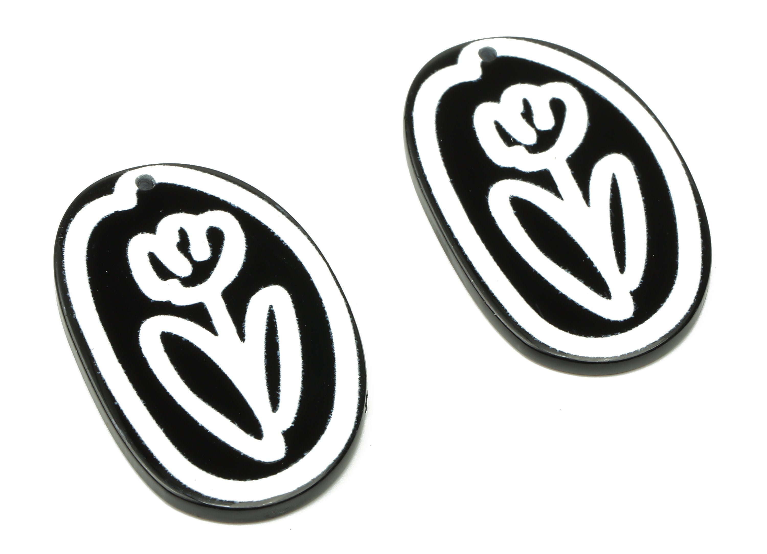 Acrylic Oval Flower Earrings Charm - Black Circle Art Flower Pendant Charms - Acrylic Jewelry Supplies - 40.88×25.63×2.05mm - AC2496 - DOMEDBAZAAR