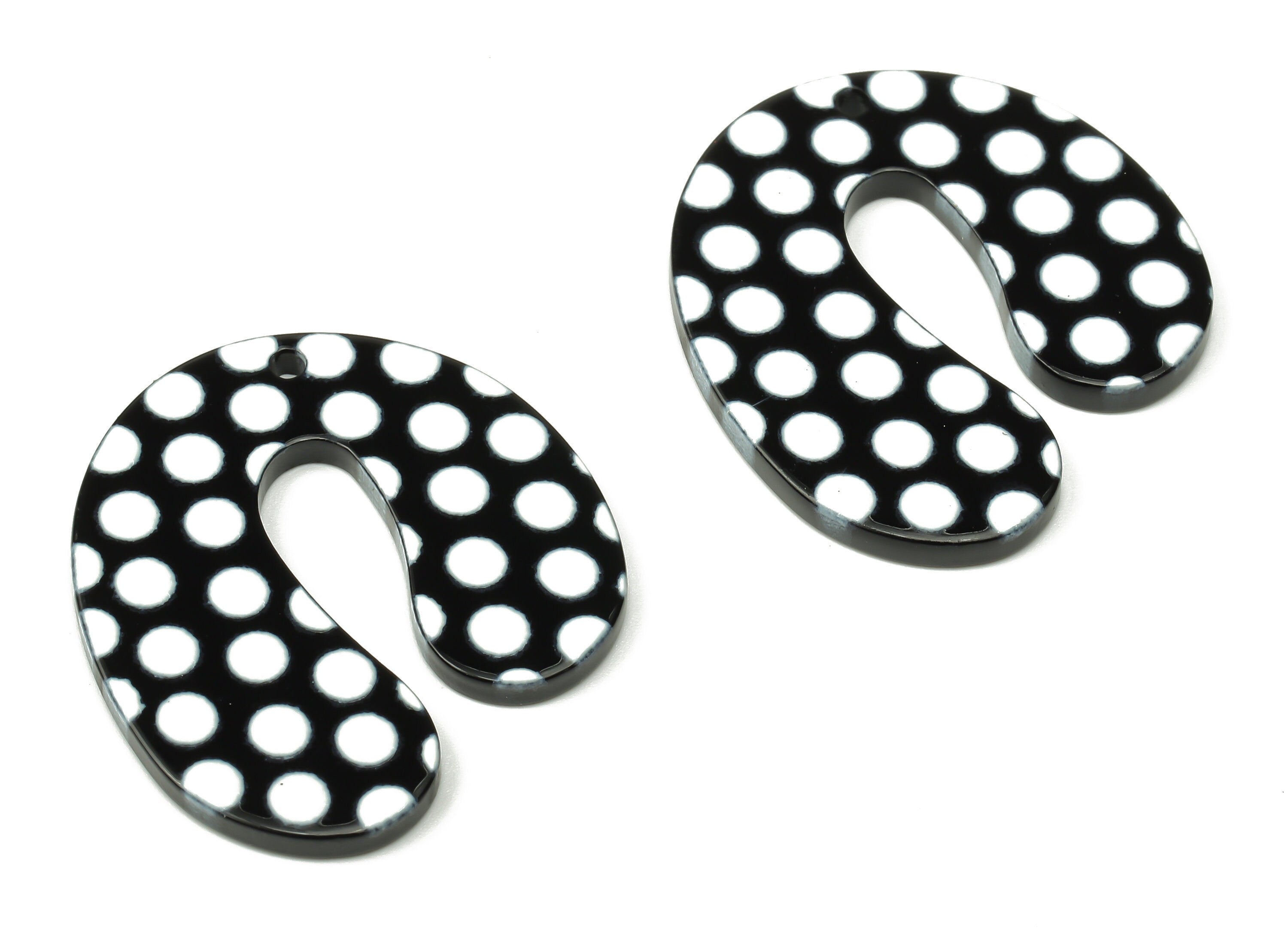 Acrylic U Shaped Earrings Charms - Polka Dot U Shape Pendants Charm - Earring Findings - Acrylic Jewelry - 29.53×29.3×2.4mm - AC2503A - DOMEDBAZAAR