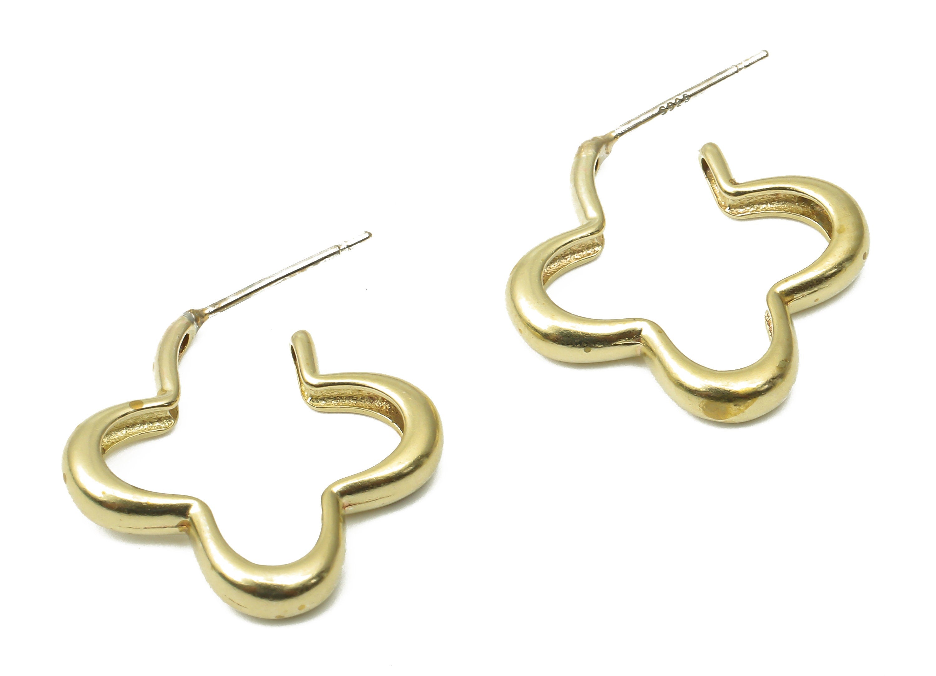 Brass Flower Shaped Stud Earring - Raw Brass Open Hoop Earring - Open Hoop Stud Earring - 925 Silver Needle Stud -21.97x20.57x3.09mm- PP7568 - DOMEDBAZAAR