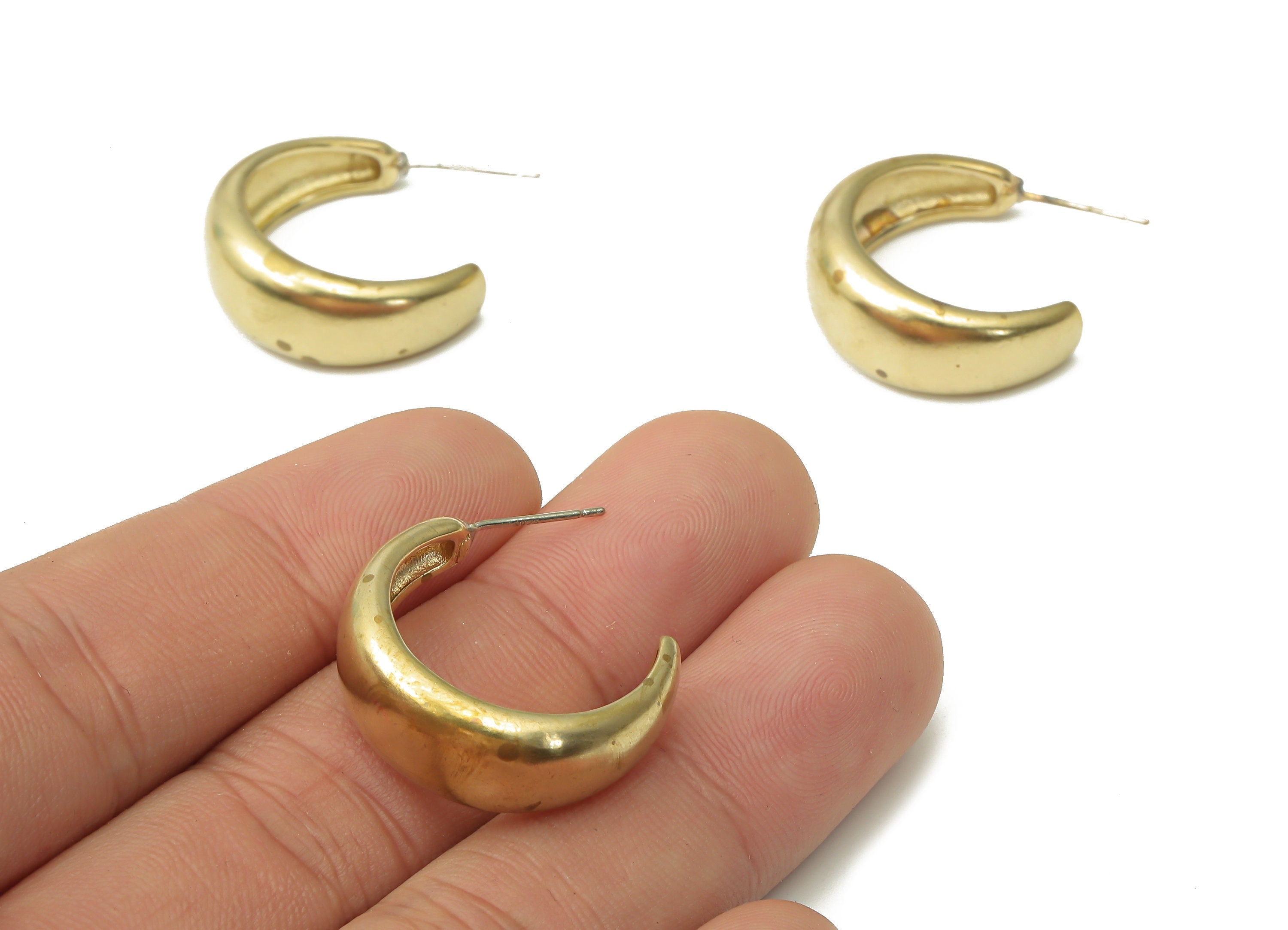 Brass C Open Hoop Earring Stud - Raw Brass C Hoop Earring Post - Open Hoop Stud Earring - 925 Silver Needle Stud -24.71x20.63x2.28mm- PP7577 - DOMEDBAZAAR