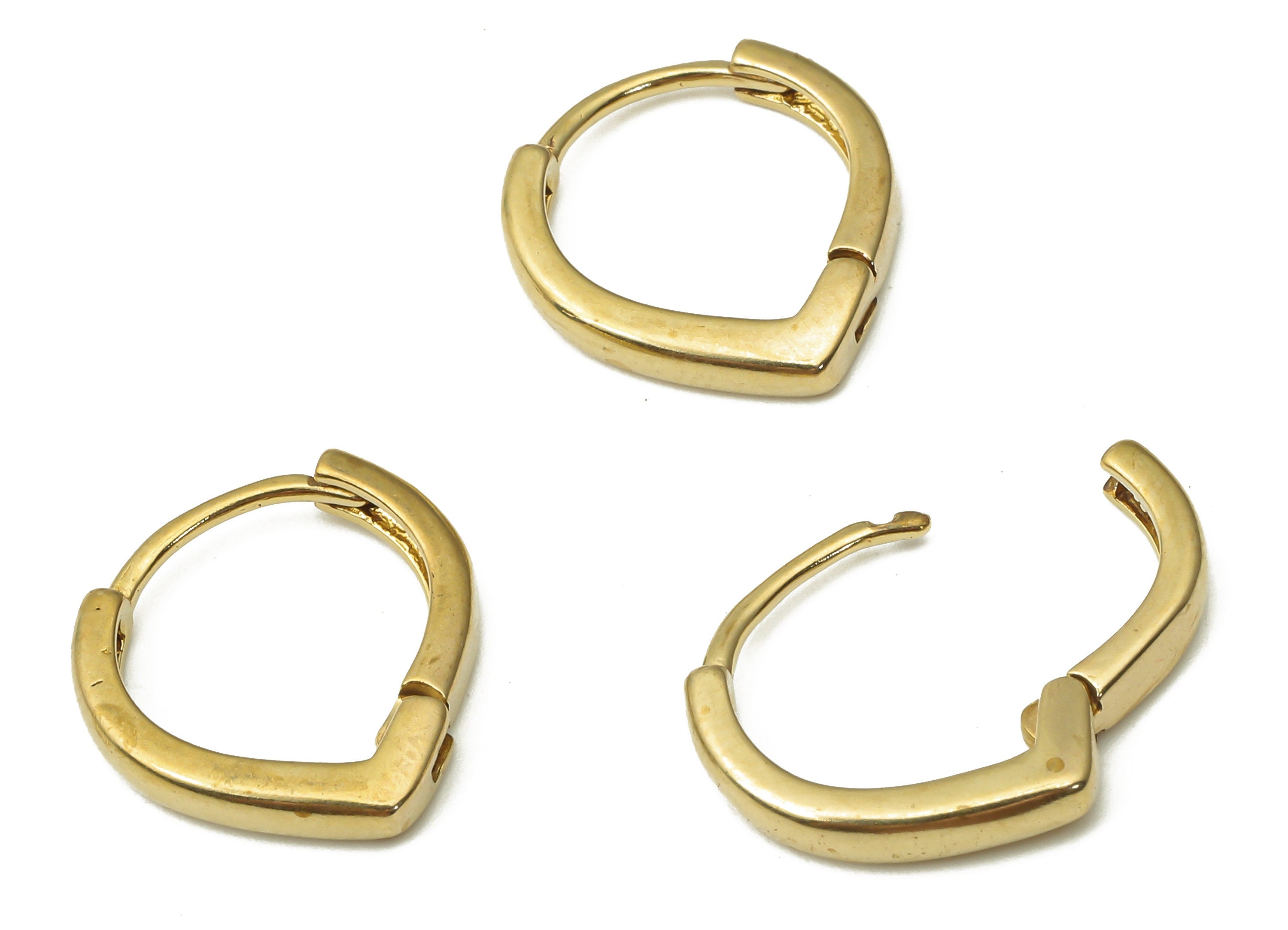 Raw Brass Heart Hoop Earring - Gorgeous Vintage Heart Earrings - Brass Huggie Hoop Earring - Geometric Earring - 14.7x14.16x1.74mm - PP7579 - DOMEDBAZAAR