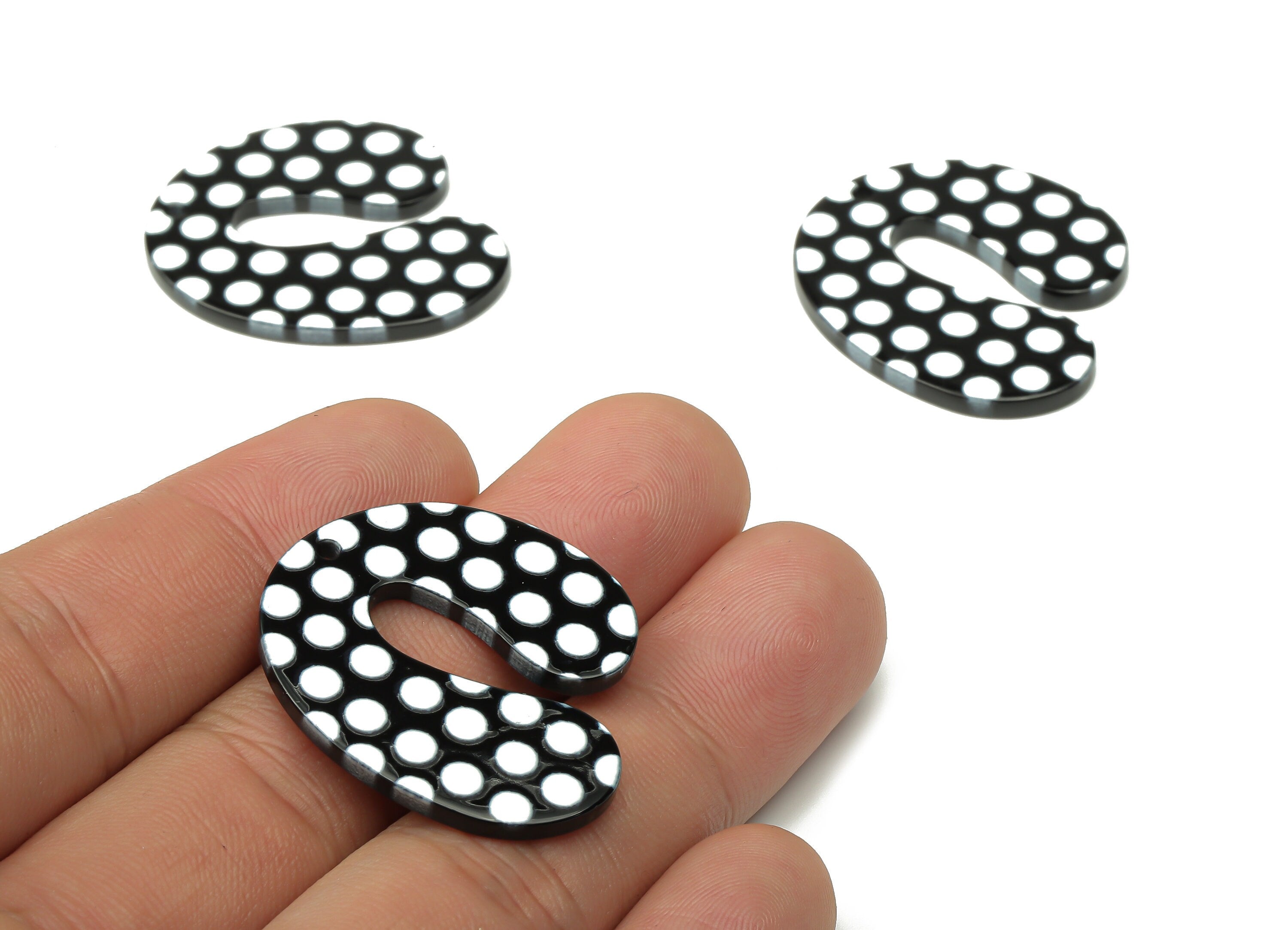 Acrylic U Shaped Earrings Charms - Polka Dot U Shape Pendants Charm - Earring Findings - Acrylic Jewelry - 29.53×29.3×2.4mm - AC2503A - DOMEDBAZAAR