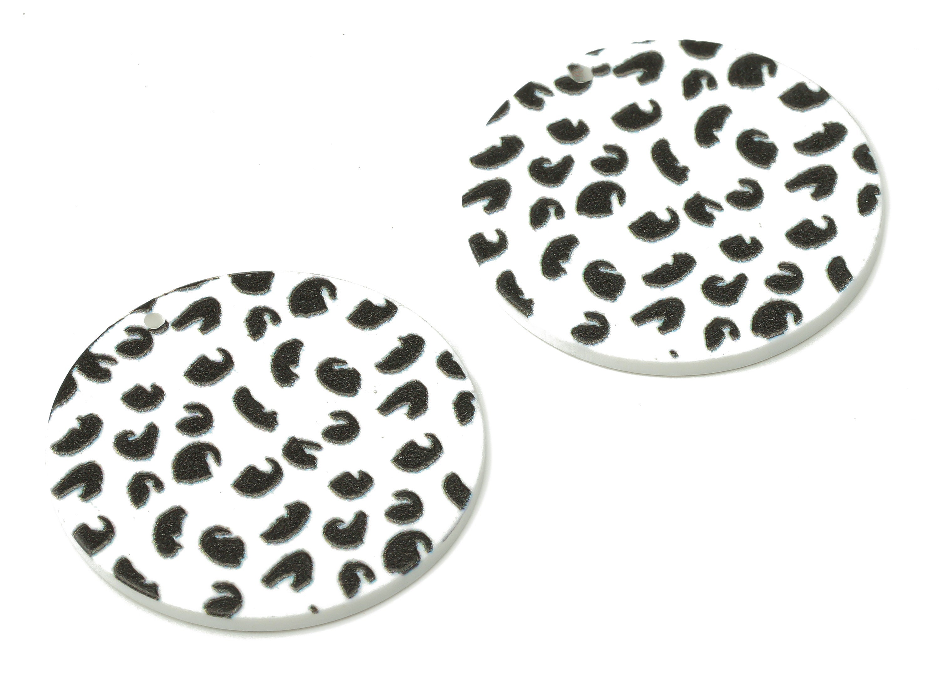 Acrylic Animal Print Earring Charms - Acrylic Round Leopard Pendent Charm - Black and White Circle Charm - 34.83x34.83x2.36mm - AC2518D - DOMEDBAZAAR