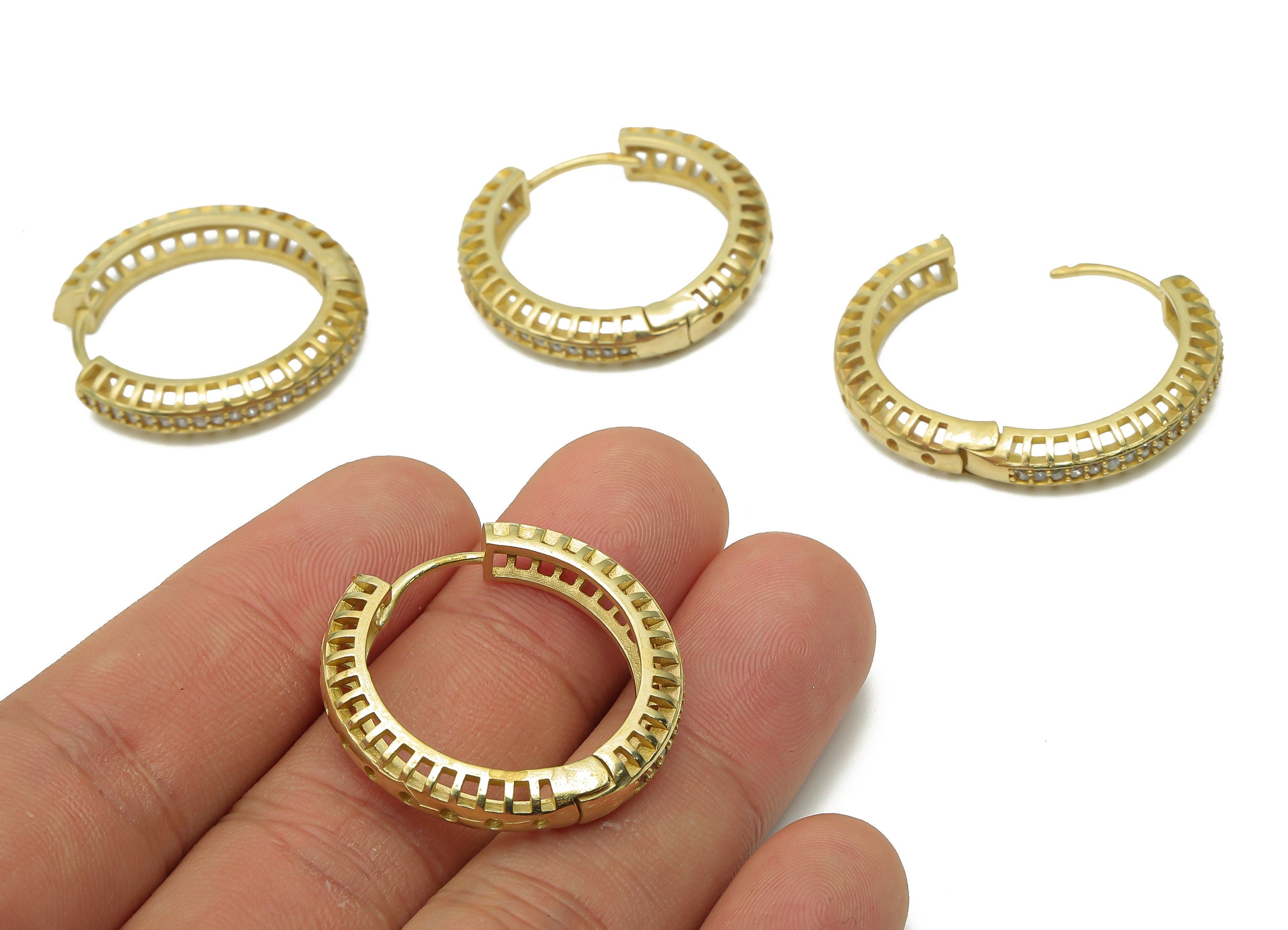 Brass Huggie Hoop Earrings - Raw Brass Textured Round Hoop Charms - Brass Circle Clasps Earrings - 29.23x29.23x3.28mm - PP7697 - DOMEDBAZAAR
