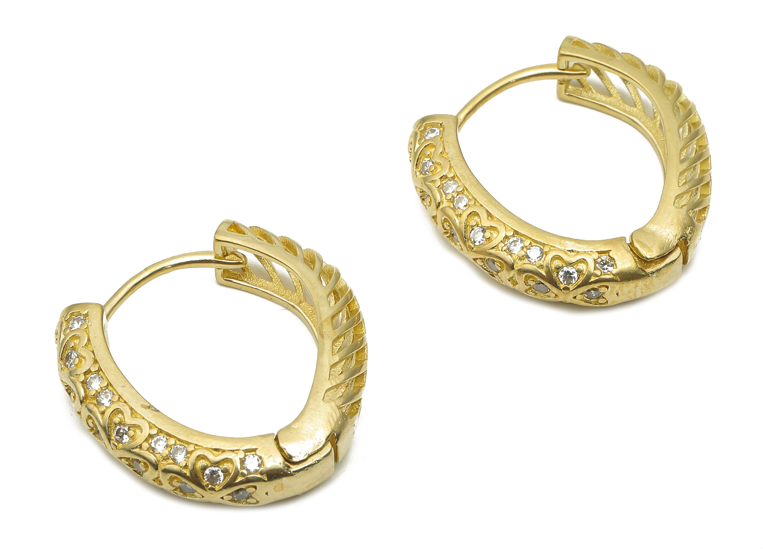 Brass Textured Thick Hoops Earring - Raw Brass Huggie Earrings - Raw Brass Huggie Hoop With Zircon - 23.61x22.68x1.61mm - PP7701 - DOMEDBAZAAR