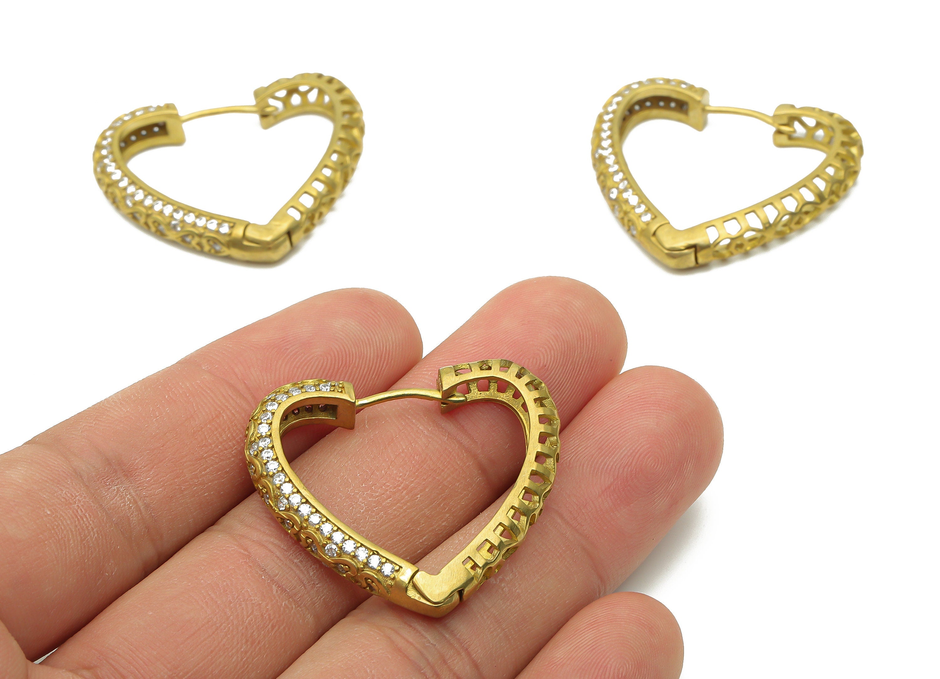 Brass heart Huggie hoop earrings with Zircon - Raw Brass Thick heart Huggie hoop - Brass Textured Heart Hoop - 35.25x30.92x5.38mm - PP7837 - DOMEDBAZAAR