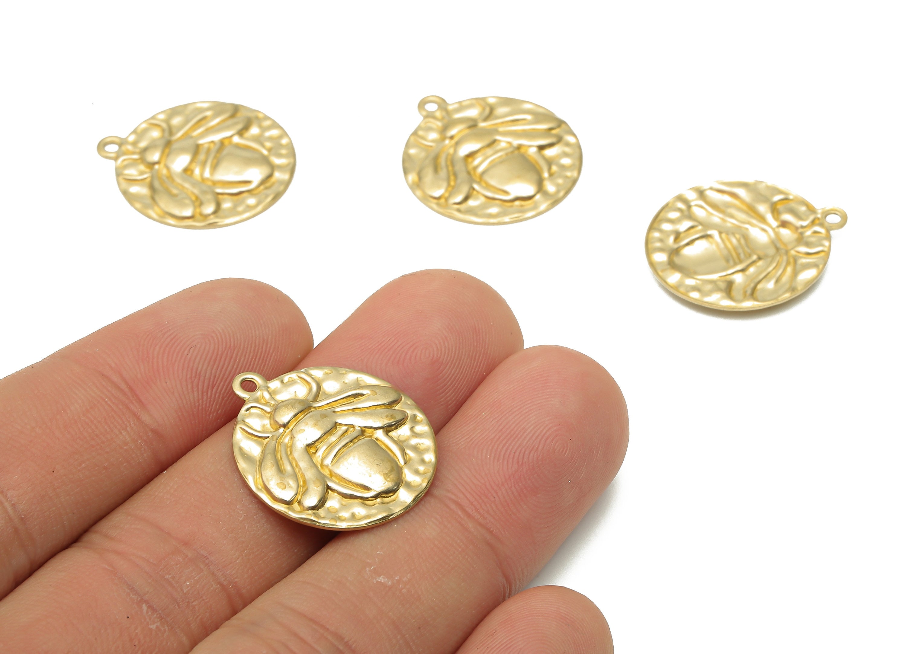 Brass Round Bee Earring Charm - Raw Brass Bee Charms - Brass Bee Pendant - Brass Round Bee Necklace - 22.8x20.3x2mm - PP7847 - DOMEDBAZAAR