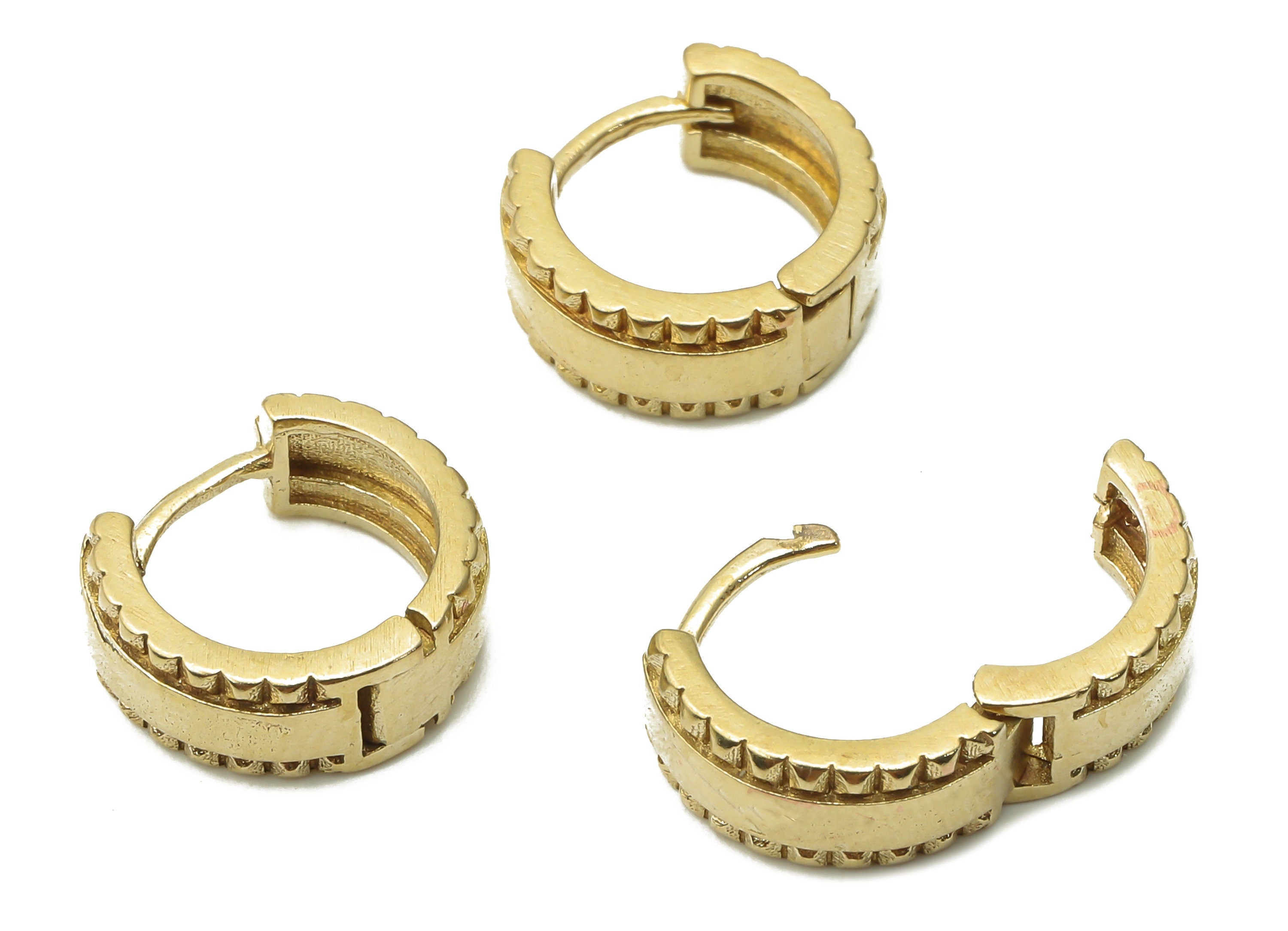Brass Huggie Hoop Earrings - Raw Brass Textured Hoop Clasps - Brass Circle Huggie Earring - Round Thick Hoop Clasp -11.7x11.7x1.6mm - PP7600 - DOMEDBAZAAR