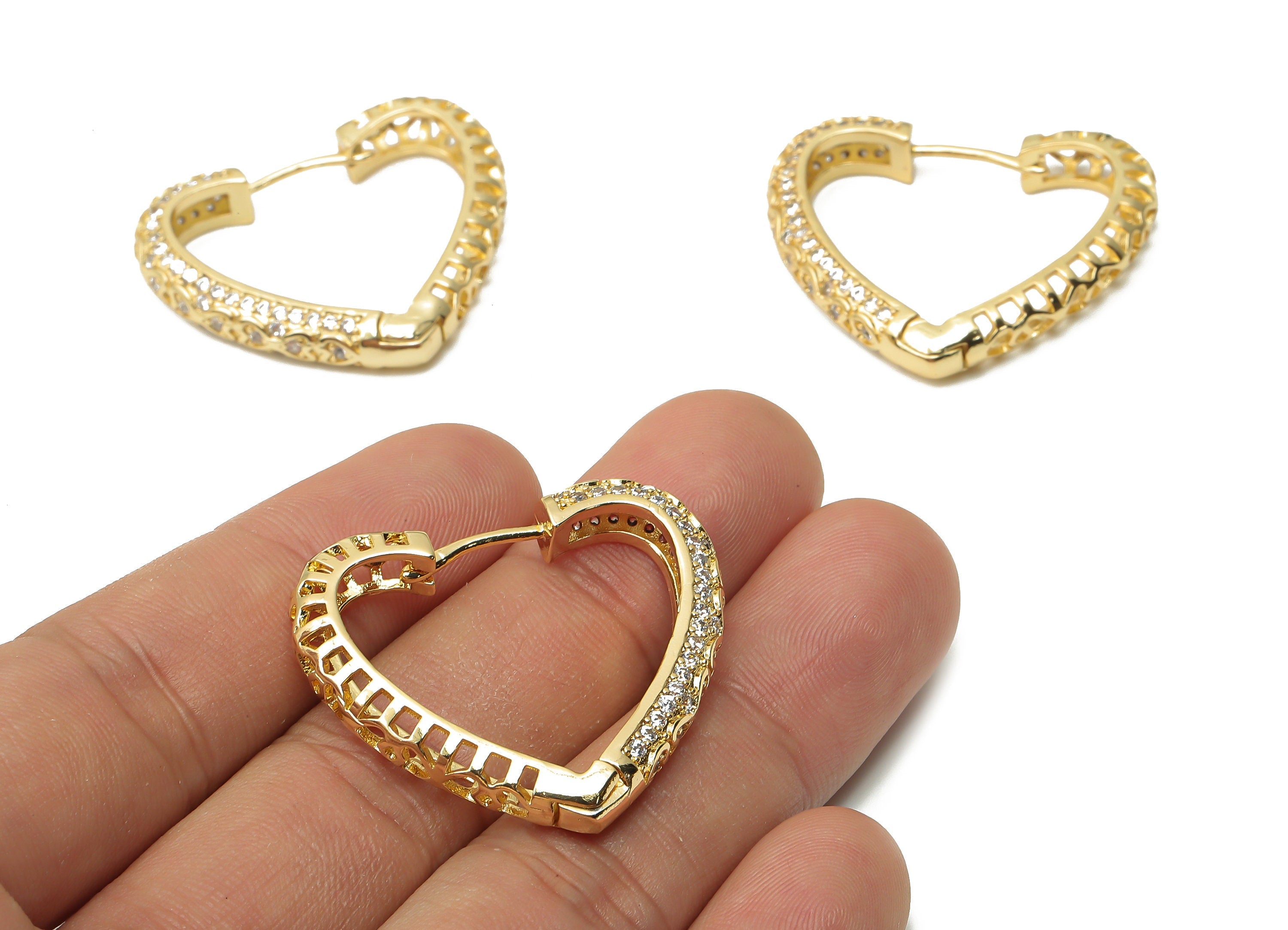 Brass Textured heart Huggie hoop earrings with Zircon - Brass Thick heart Huggie hoop - 18K Real Gold Plated - 35.25x30.92x5.38mm - RGP4775 - DOMEDBAZAAR