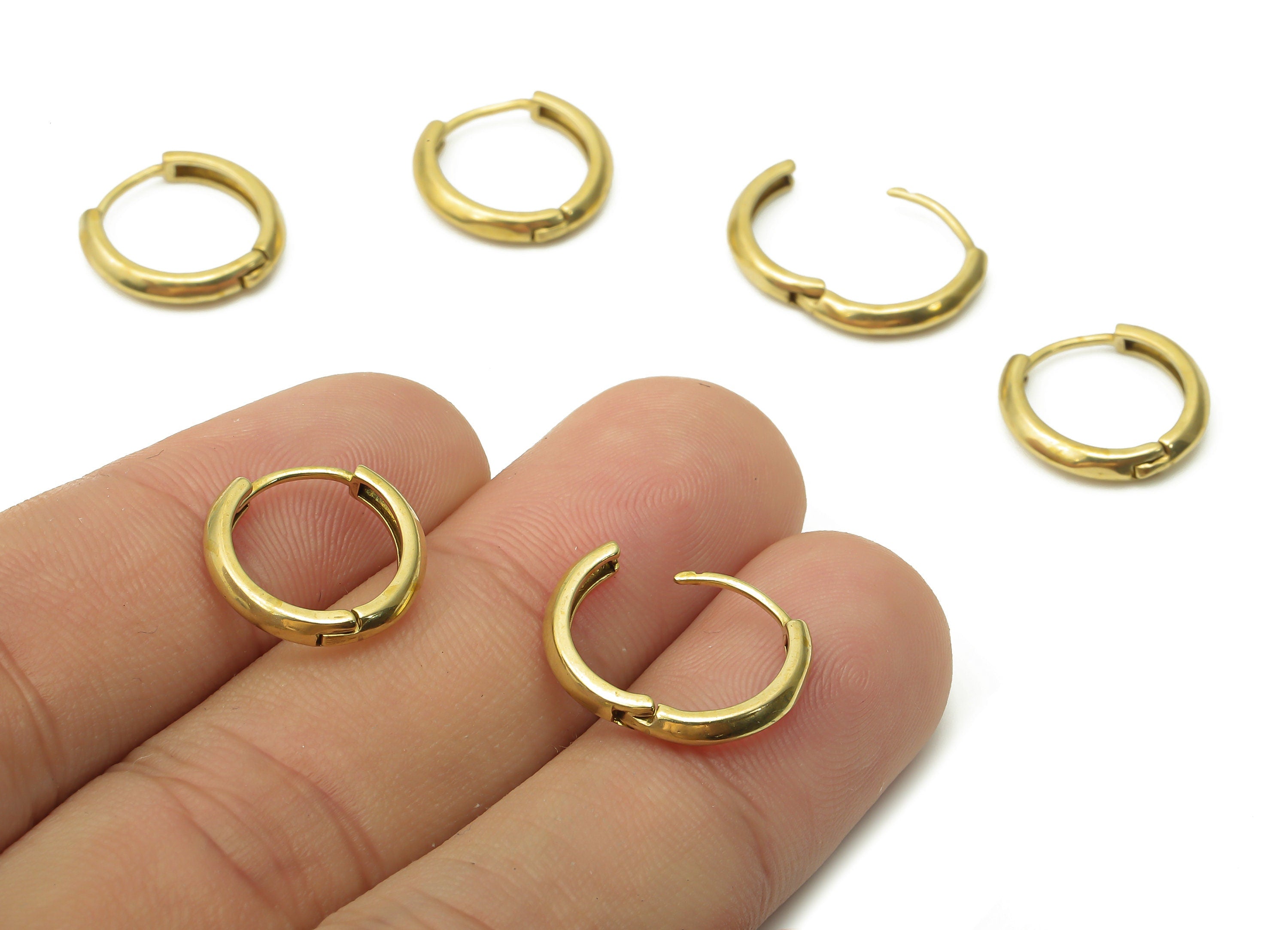 Brass Round Earrings Clasps - Raw Brass Hoop Earrings - Brass Round Clasps - Brass Circle Huggie Earrings - 14.32x14.32x1.74mm - PP7599 - DOMEDBAZAAR