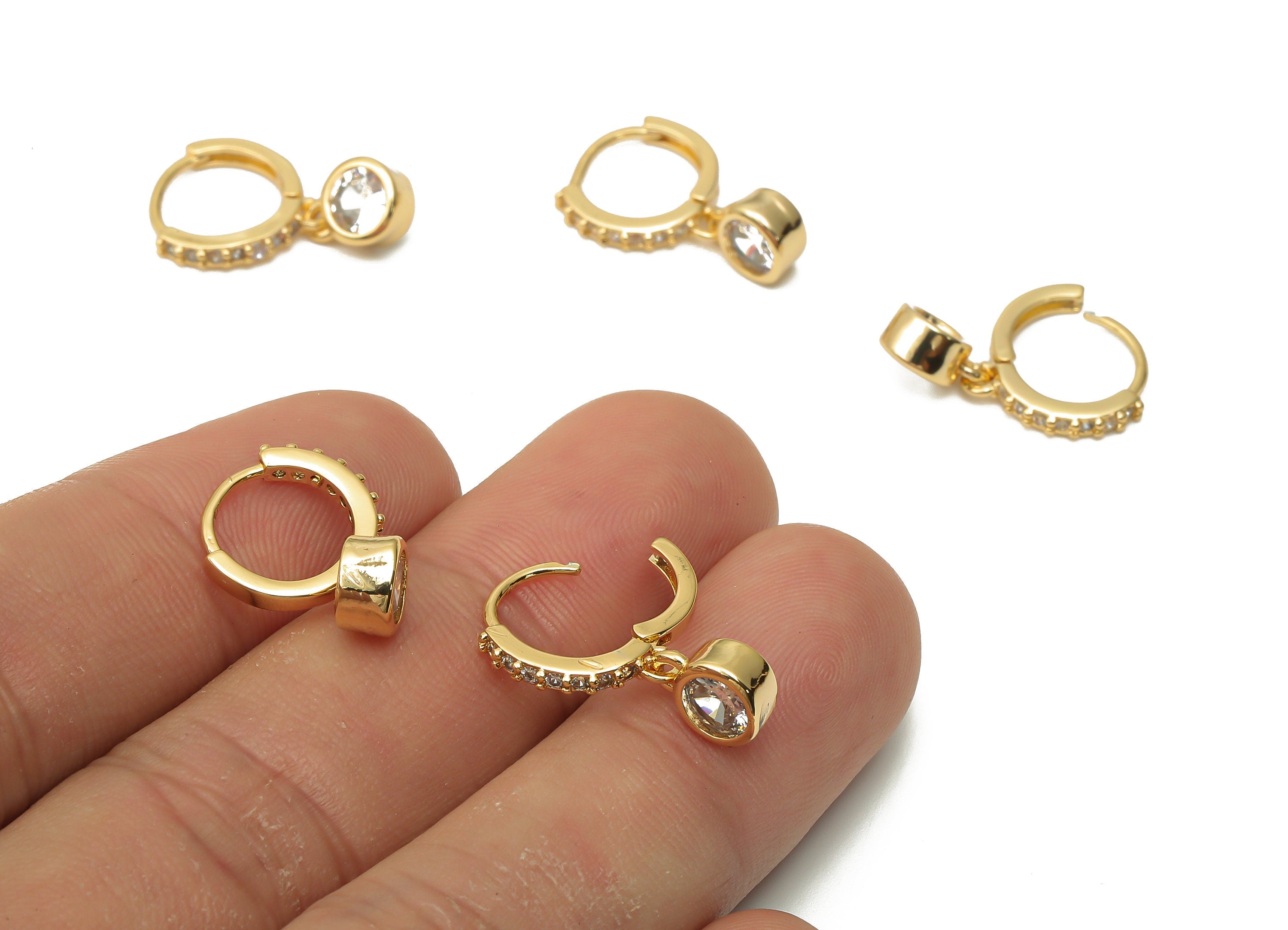 Brass Circle Clasps Earrings With Zircon - Brass Huggie Hoop Earrings With Solitaire - Real Gold Tone Plated - 20.86x12.17x1.9mm - RGP4751 - DOMEDBAZAAR