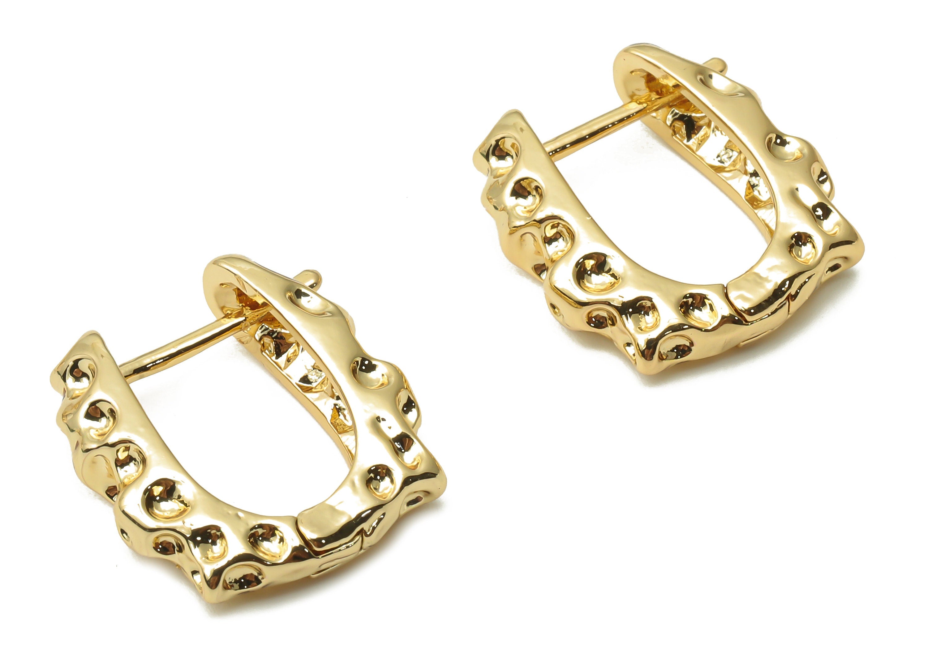 Brass Spotted Textured Huggie Earrings - Brass Geometric Angle Hoop Earrings - 18K Real Gold Plated - 16.8x15.07x3.2mm - RGP5004 - DOMEDBAZAAR