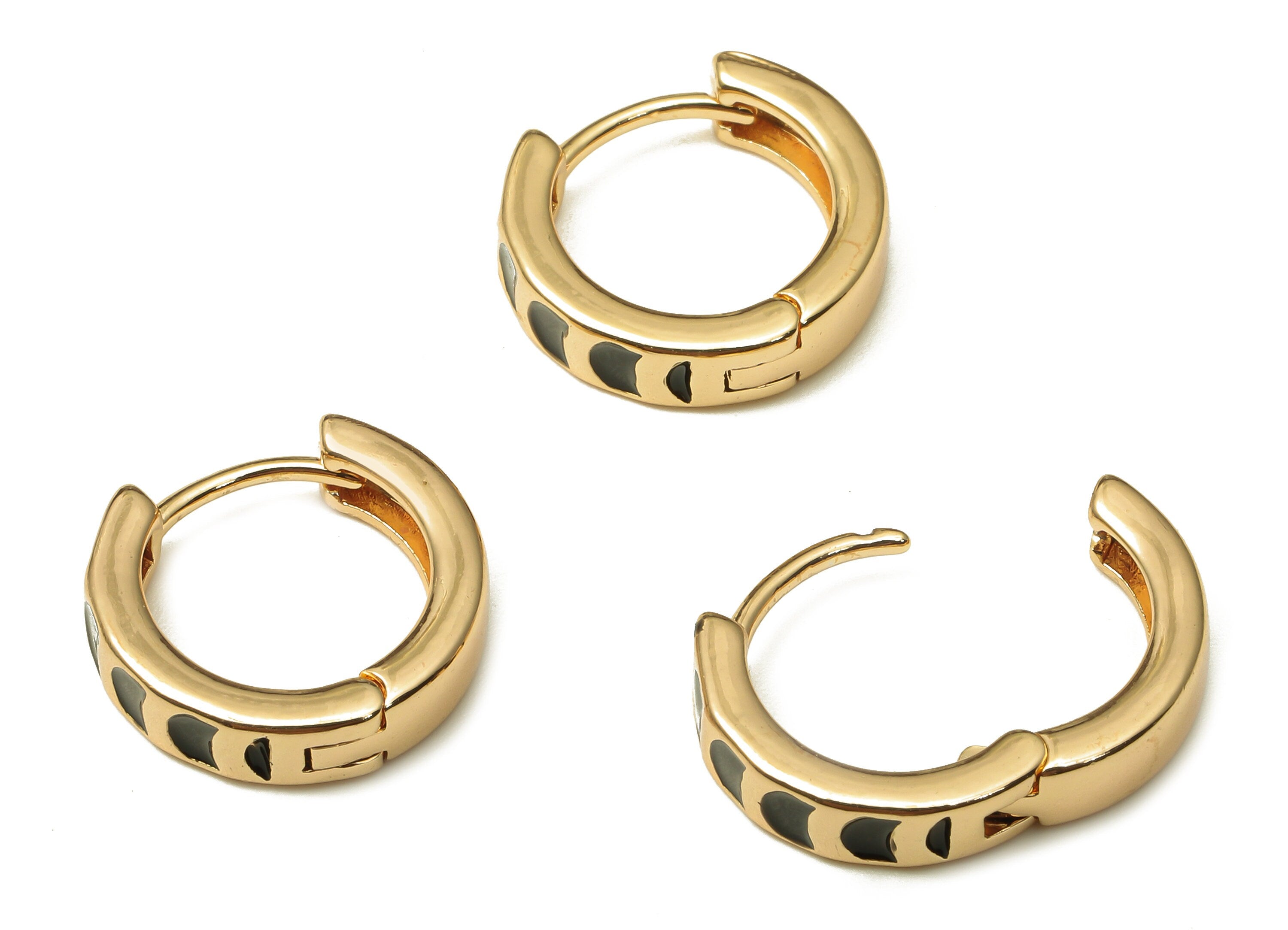 Brass Enamel Round Huggie Hoop - Circle Small Black Phases Of Moon Enamel Earring Clasp - 18K Real Gold Plating - 13.6x12.7x2.1mm - RGP5223 - DOMEDBAZAAR