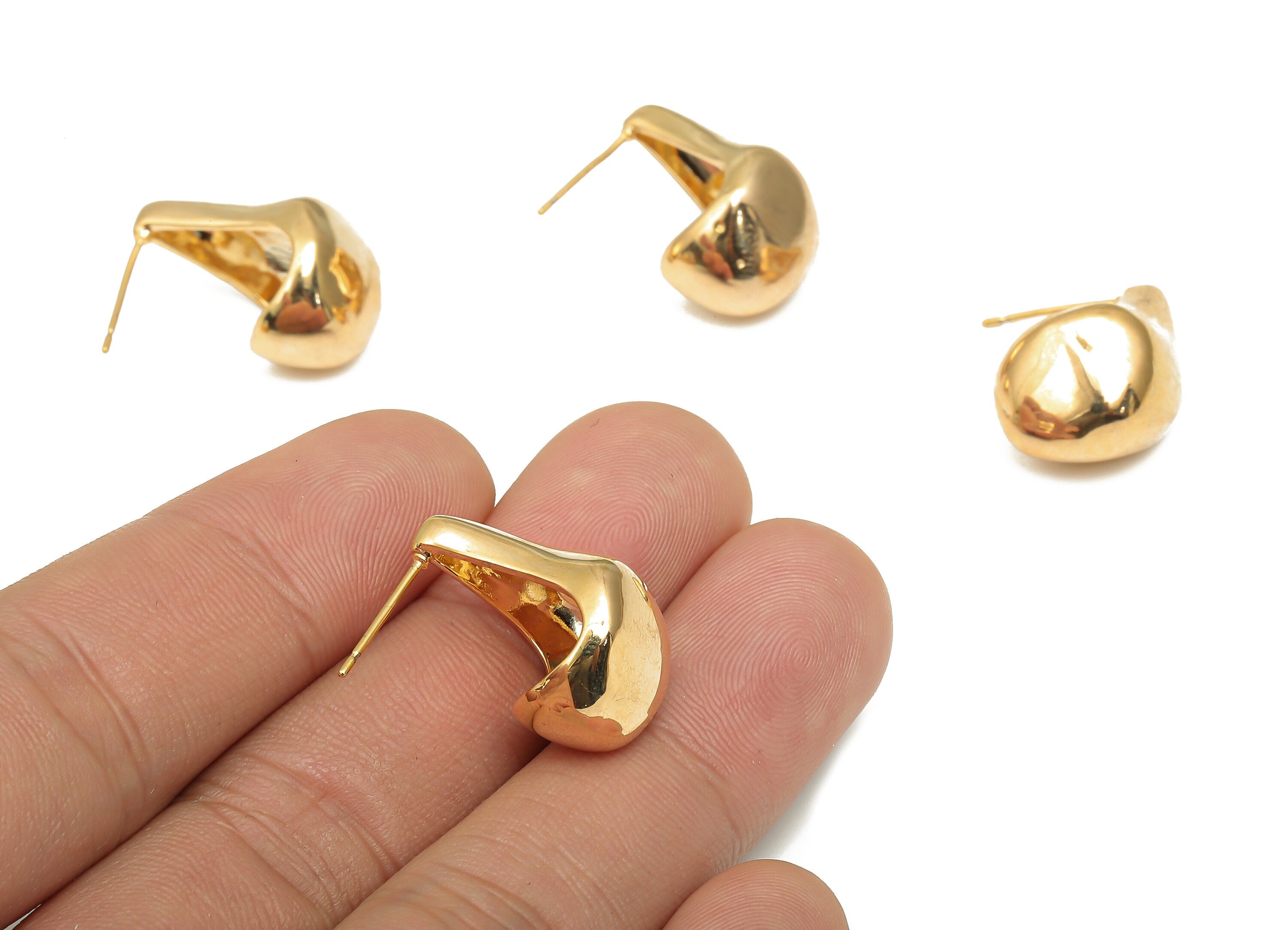 Brass Geometric Stud Earrings - Gold Chunky Posts Basket Earrings - 18K Real Gold Plated Brass - 21.85x14.95x3.6mm - RGP4711 - DOMEDBAZAAR