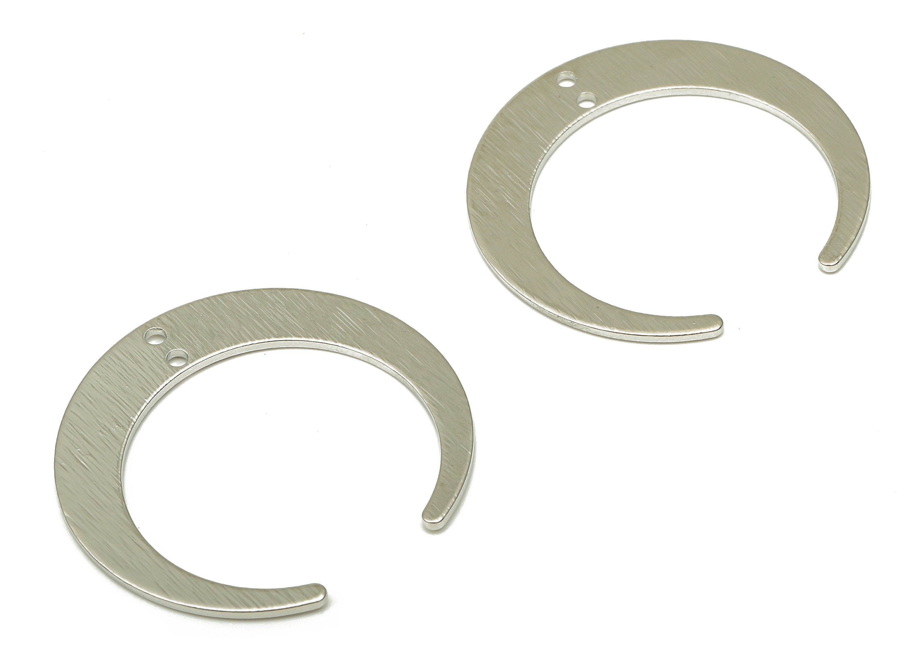 Brass Crescent Connector For Earring - Brass Textured Moon Connector - For Necklace - Silver Tone Plated Brass - 28.6x27.6x0.81mm - PP3414S - DOMEDBAZAAR