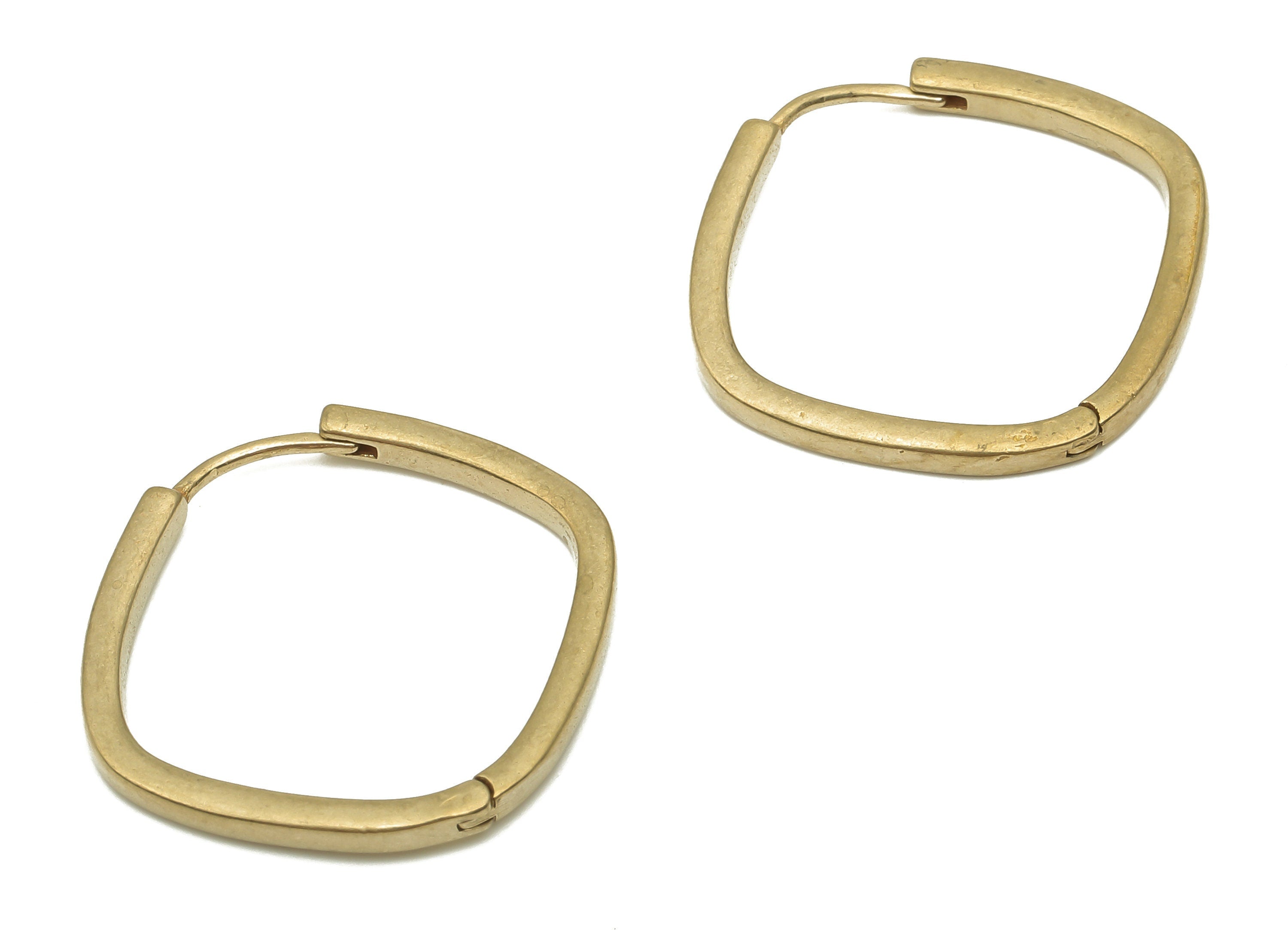 Brass Square Huggie Hoop - Raw Brass Minimalist Huggie Hoop Earring - Geometric Earring Findings - Brass Earrings - 23.1x22.4x2.0mm - PP7855 - DOMEDBAZAAR